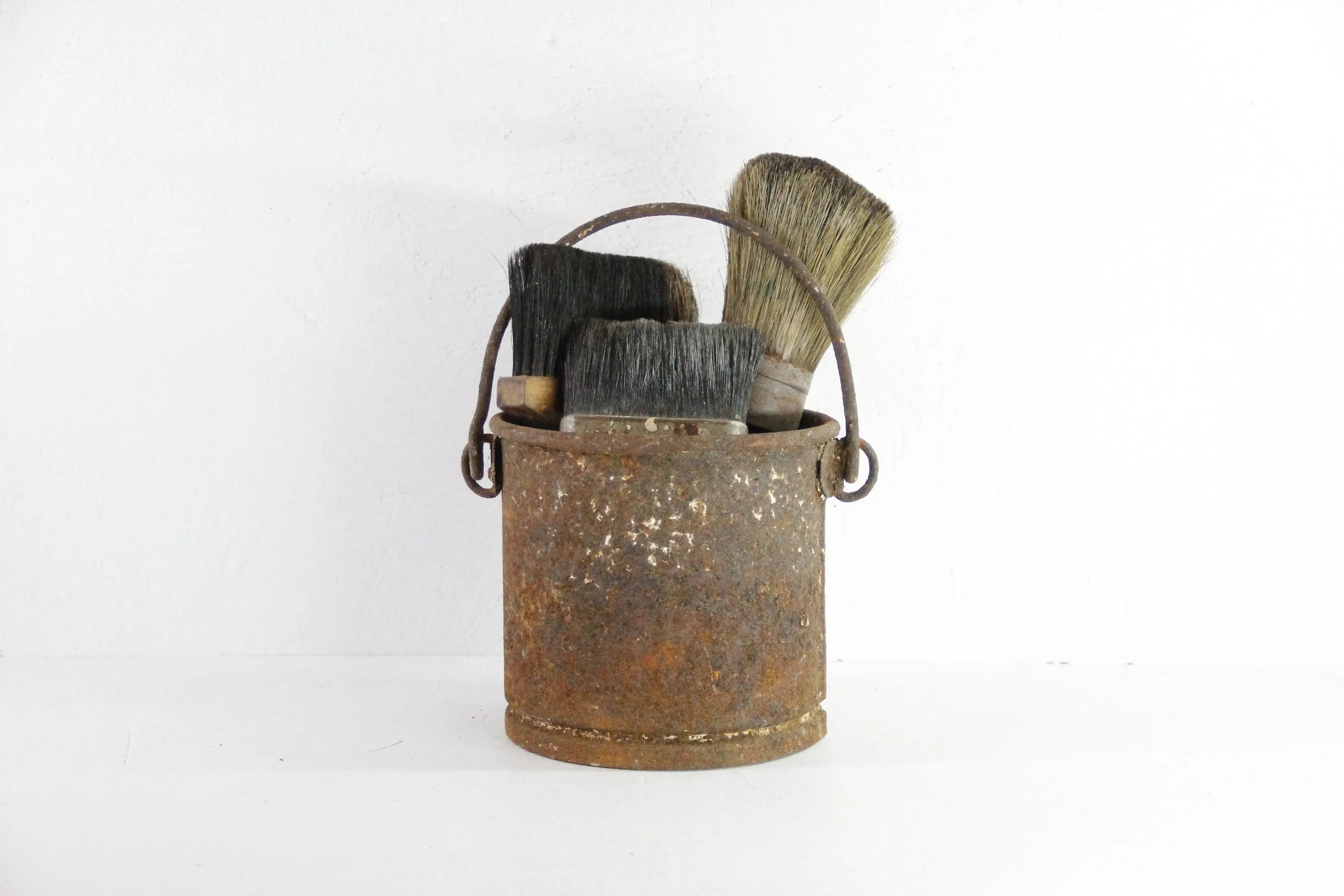 French Antique Paint Bucket | Artists Metal Paint Pot Relic Debra Hall Lifestyle