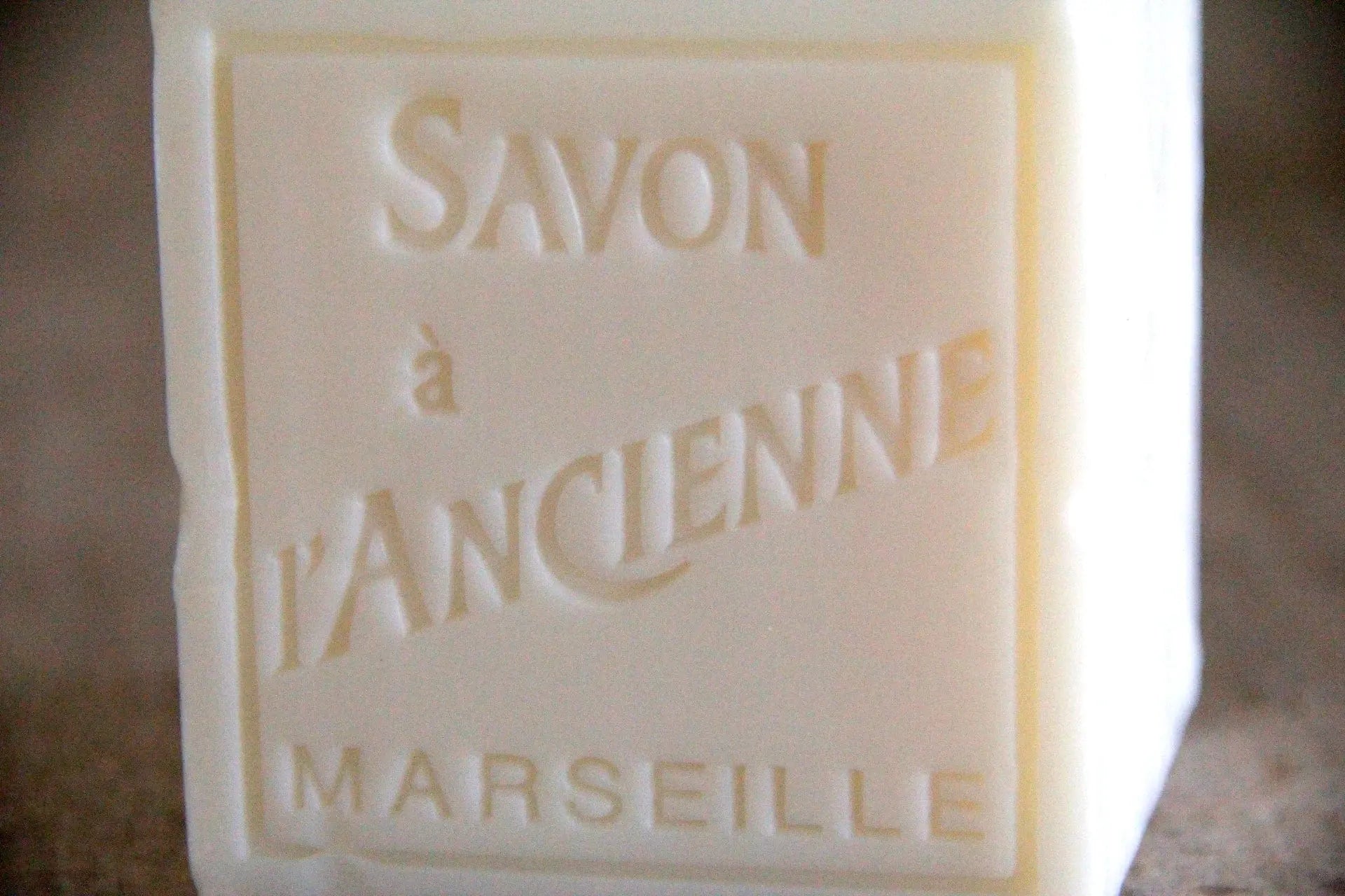 French Savon De Marseille Soap Cube | 400g  Debra Hall Lifestyle
