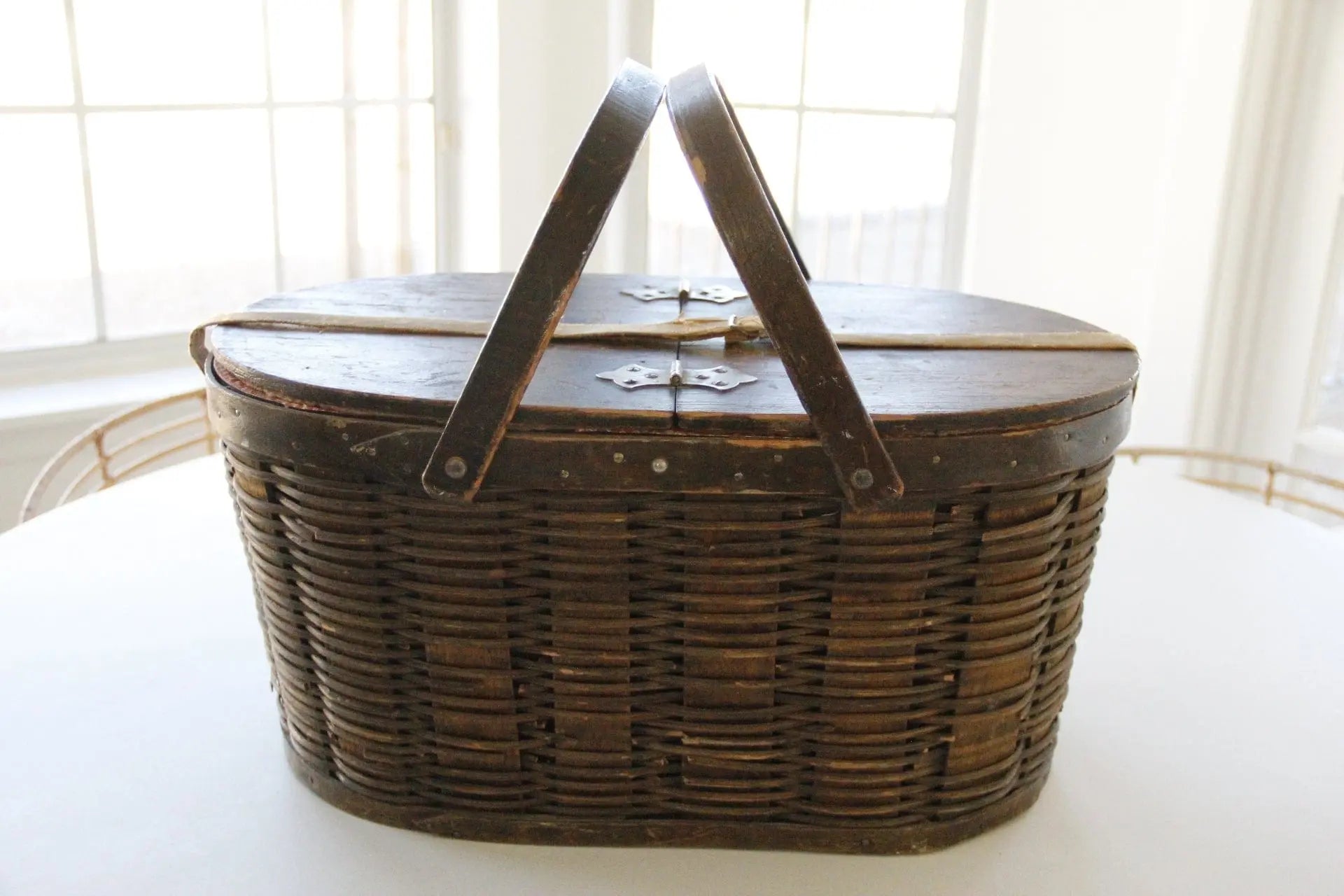 Hawkeye Picnic Basket |  Antique  Debra Hall Lifestyle