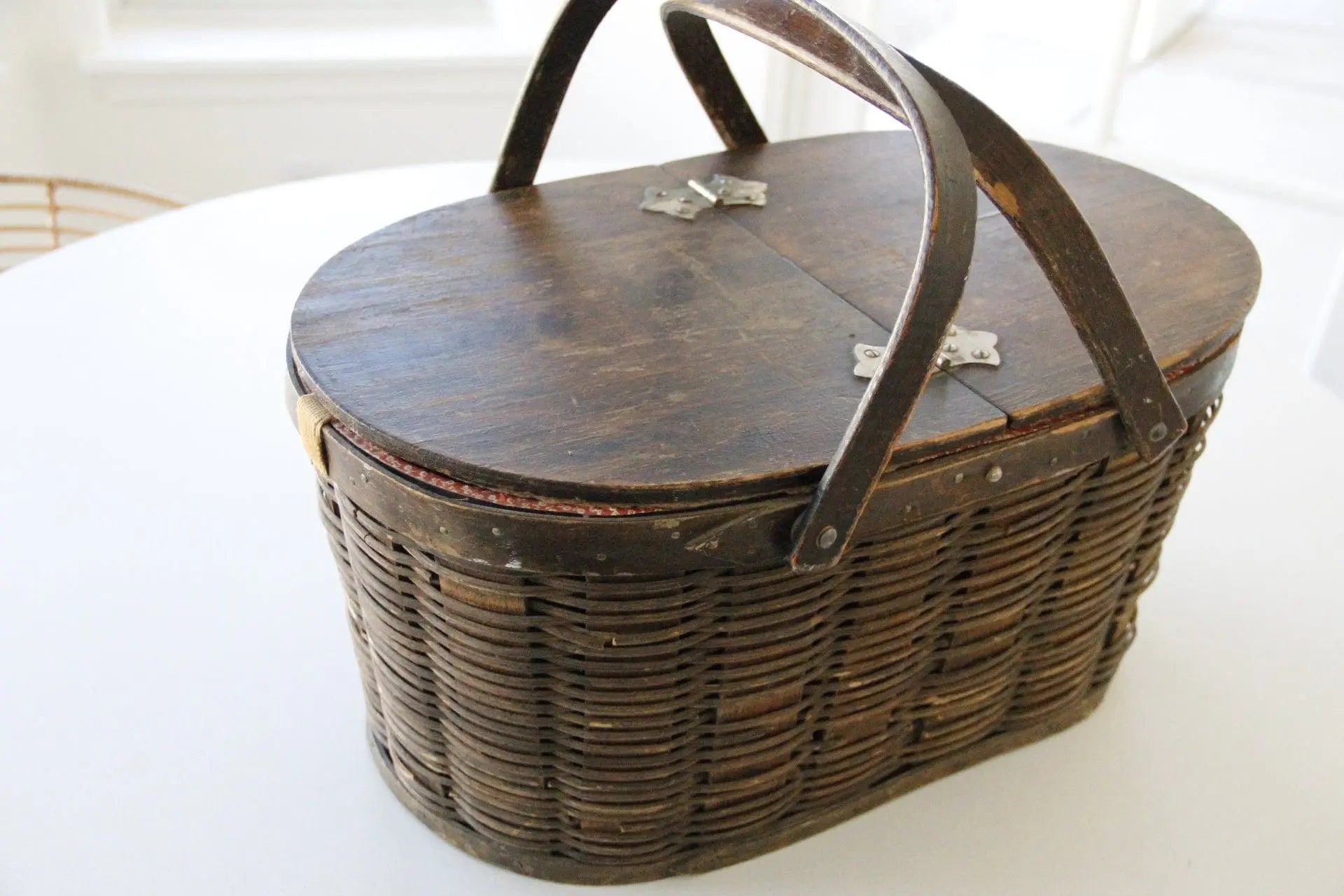 Hawkeye Picnic Basket |  Antique  Debra Hall Lifestyle
