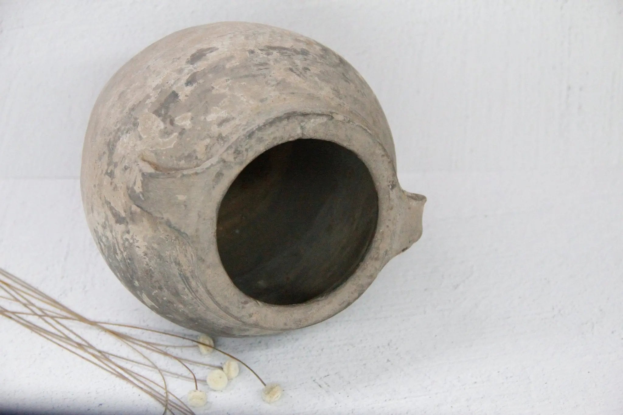 Wabi-Sabi Pottery | Clay Pot  Debra Hall Lifestyle
