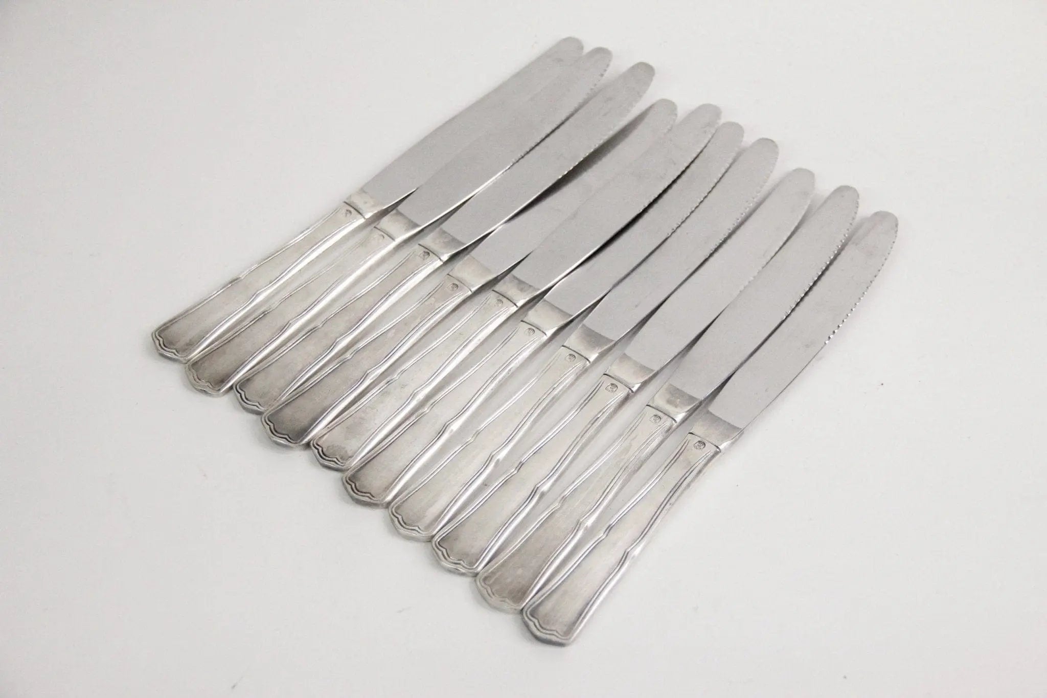 Vintage French Knives | Dinner Flatware Set 5 Pcs. - Debra Hall Lifestyle