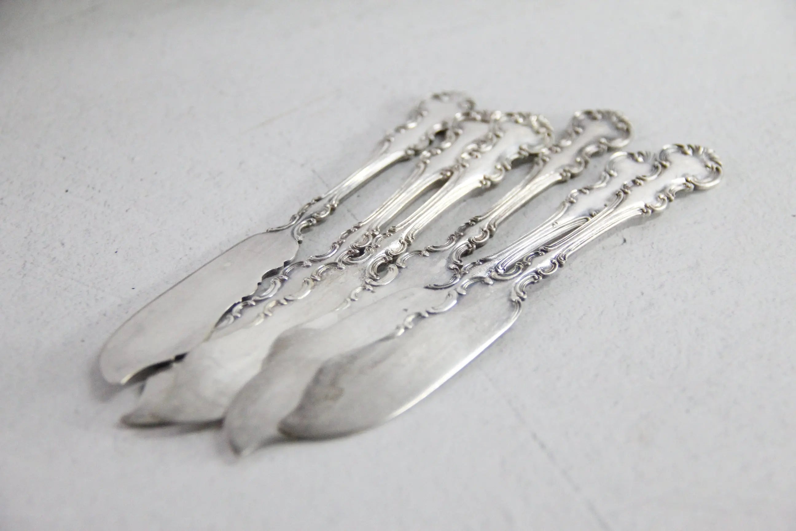 Antique Butter Knife Set of 6 | Wallace 1835 Silver Spreader  Debra Hall Lifestyle