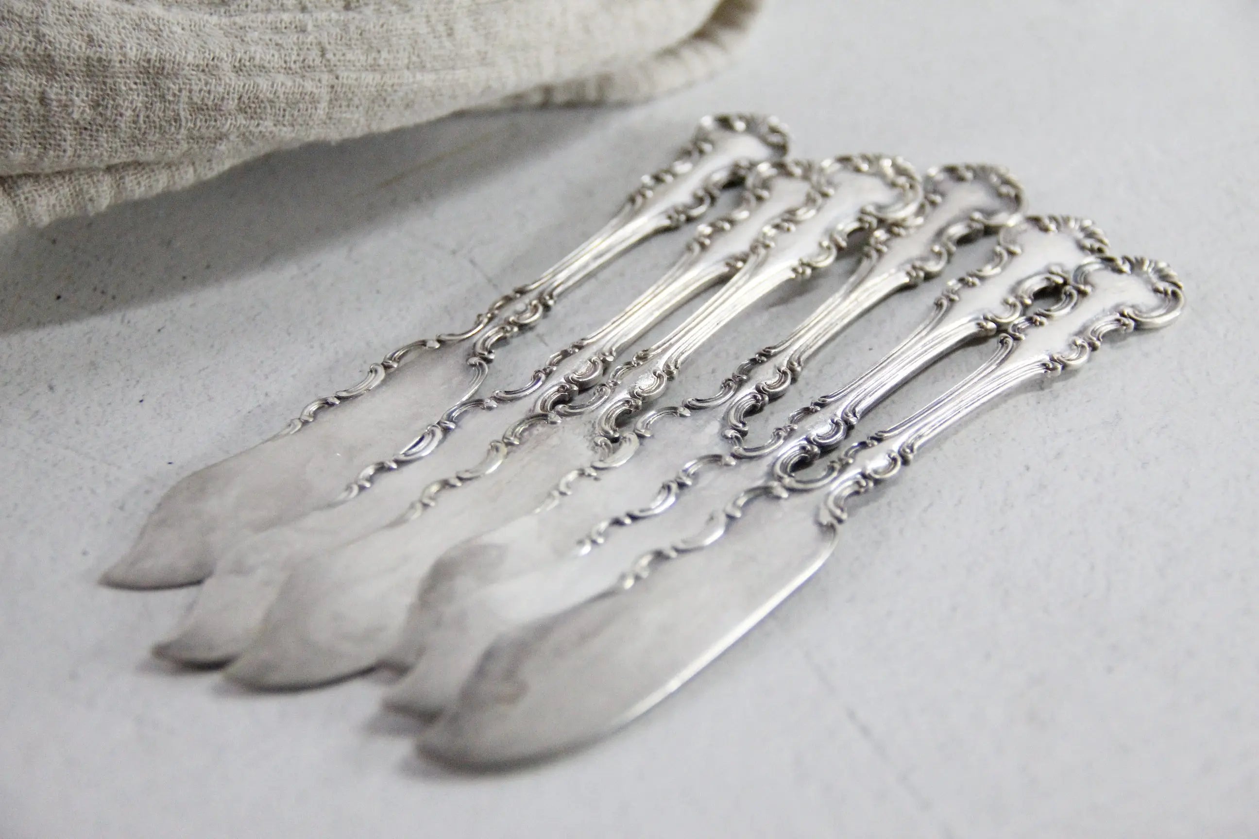 Antique Butter Knife Set of 6 | Wallace 1835 Silver Spreader  Debra Hall Lifestyle