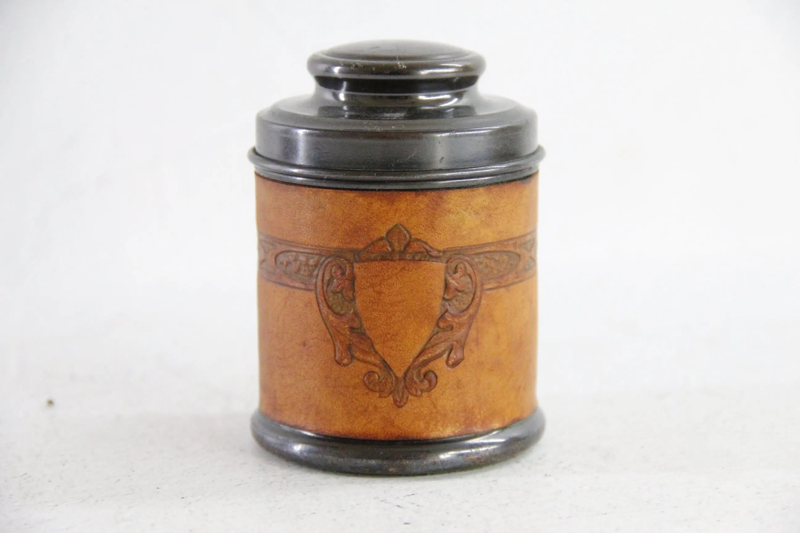 Antique Copper Humidor Cedar Lined / Leather Embossed  Debra Hall Lifestyle