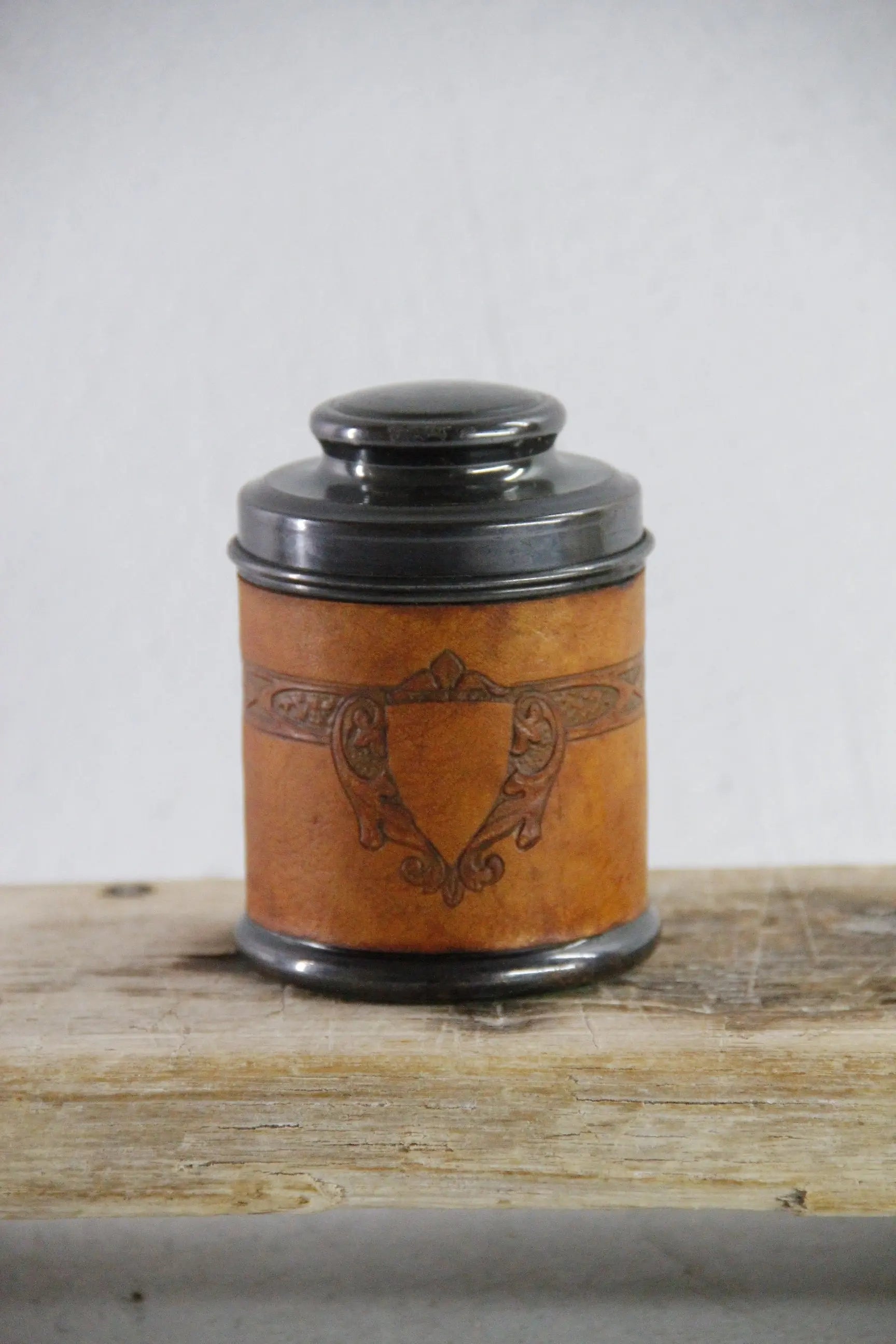 Antique Copper Humidor Cedar Lined / Leather Embossed  Debra Hall Lifestyle