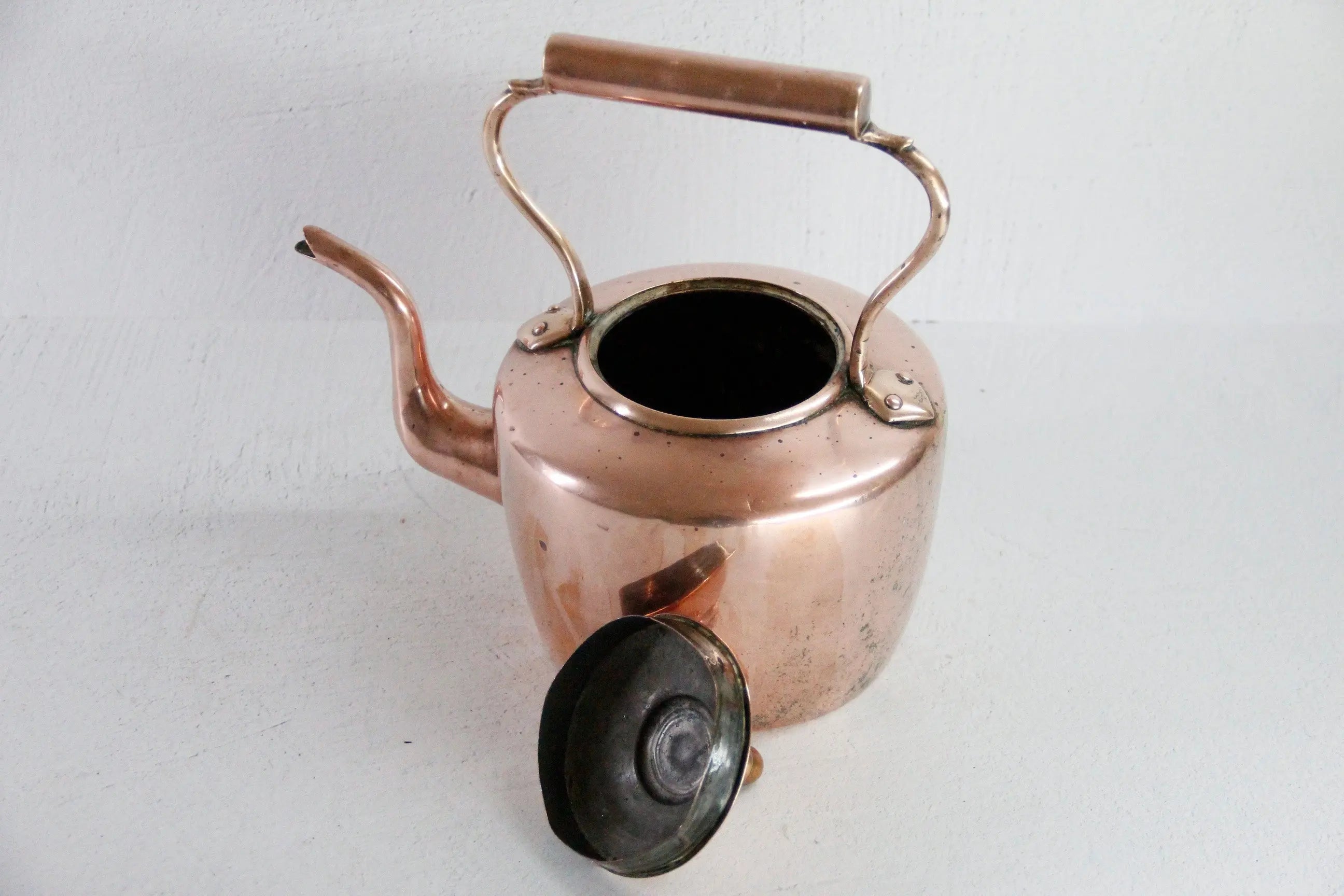 Antique Copper Kettle Georgian | 19th C. English Dovetailed  Debra Hall Lifestyle
