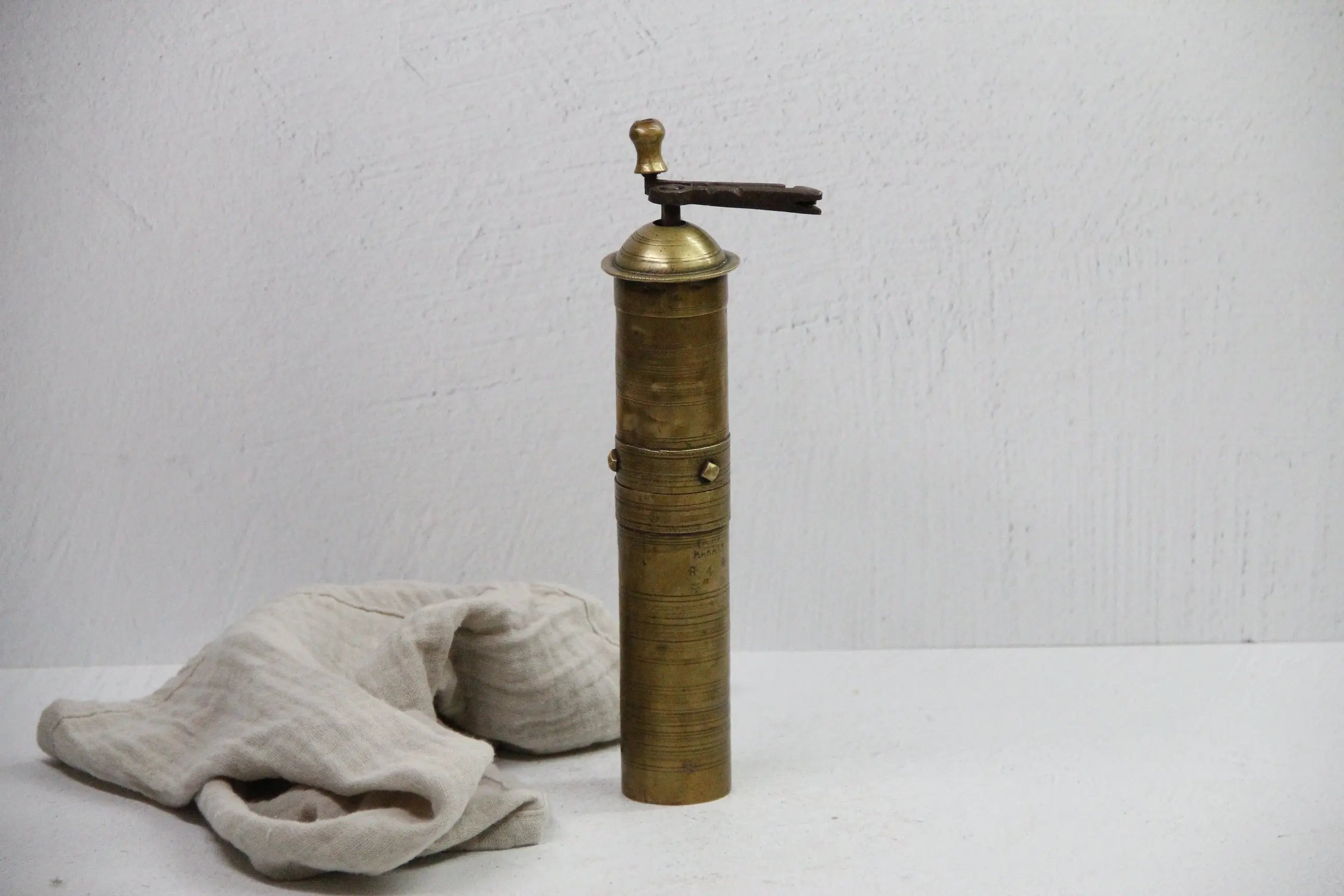 Antique Vintage Solid outlet Brass Pepper/Coffee Grinder Farmhouse Decor