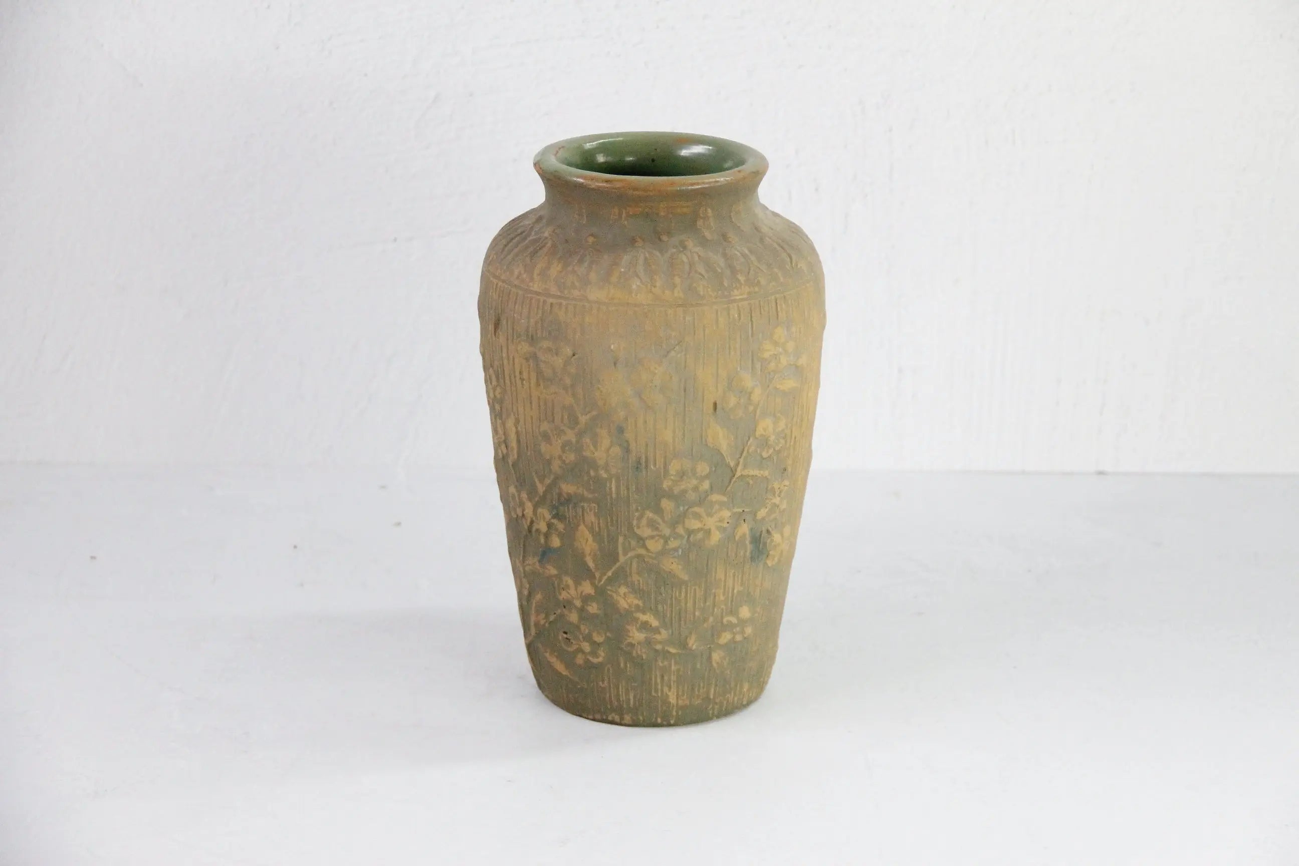 Antique Pottery Vase | Red Wing Brushware Union Stoneware  Debra Hall Lifestyle