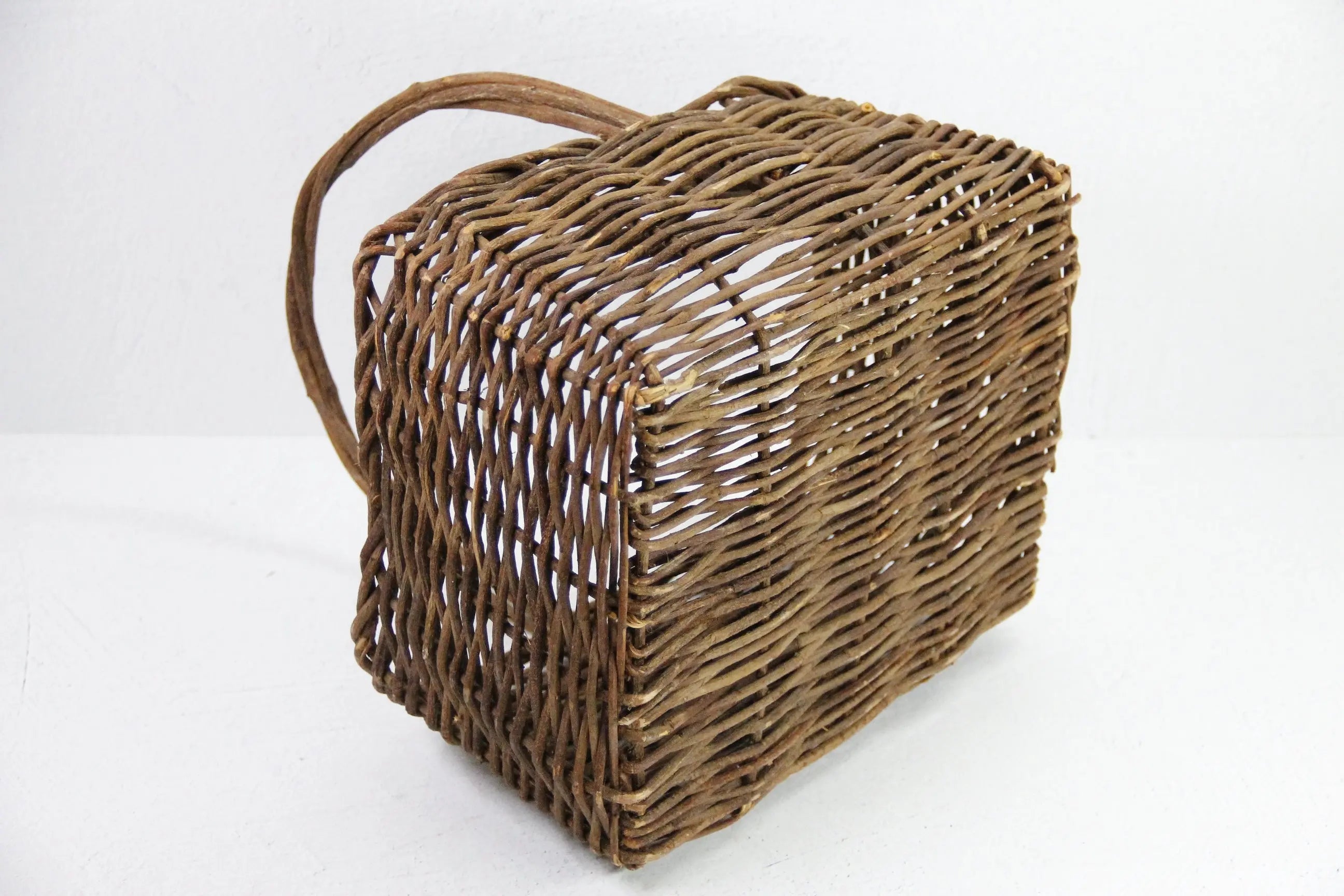 Antique Willow Basket | Rustic Harvest Basket Handle  Debra Hall Lifestyle