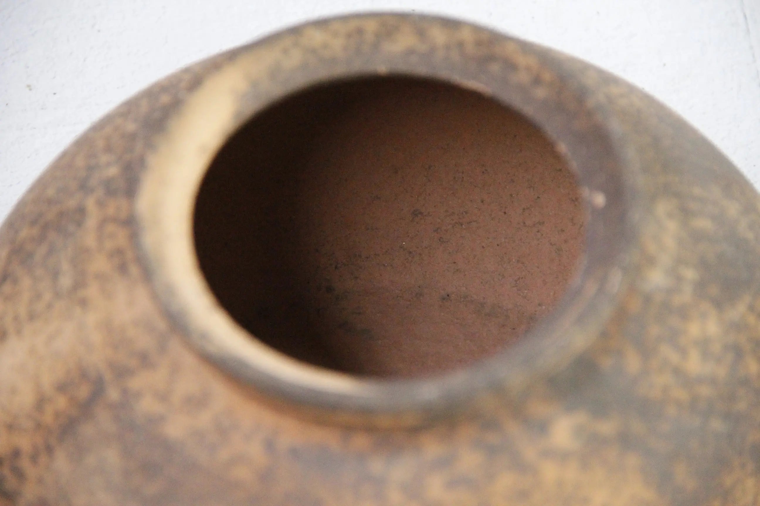 MCM pottery Vase (DEB) MCM pottery Vase (DEB)