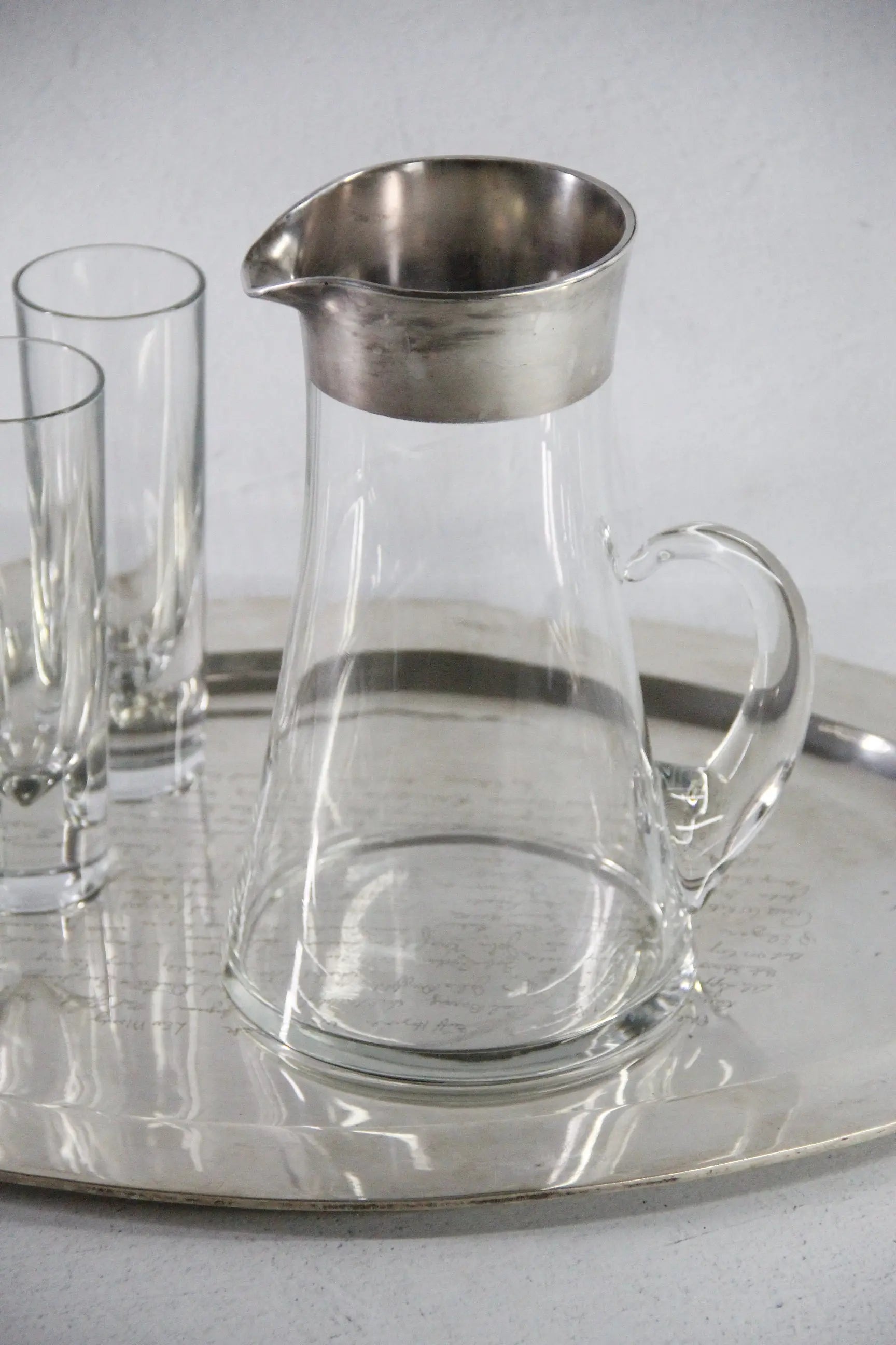 Dorothy Thorpe Pitcher | 64Oz Cocktail With Sterling Band  Debra Hall Lifestyle