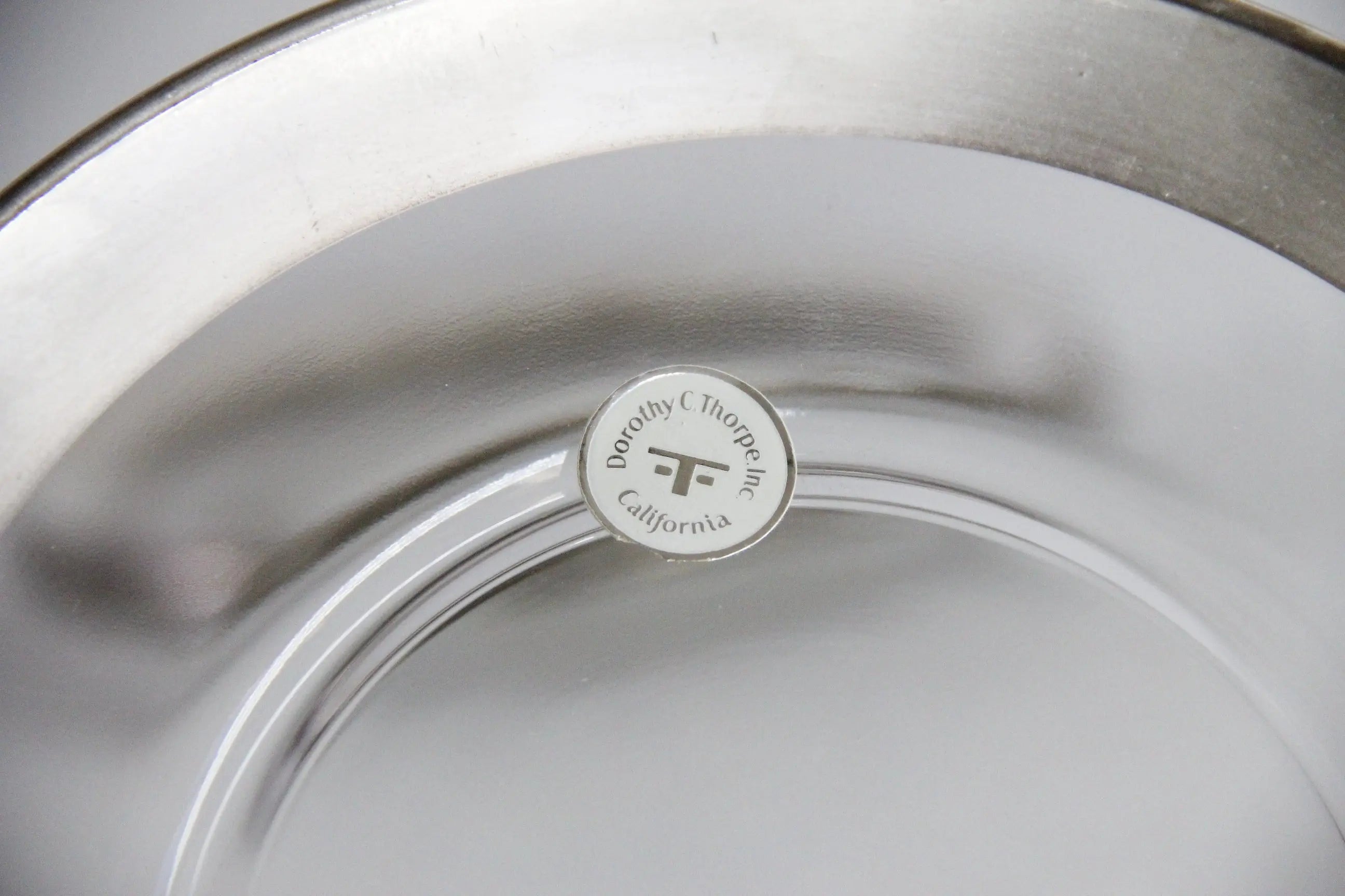 Dorothy Thorpe Plates  Debra Hall Lifestyle