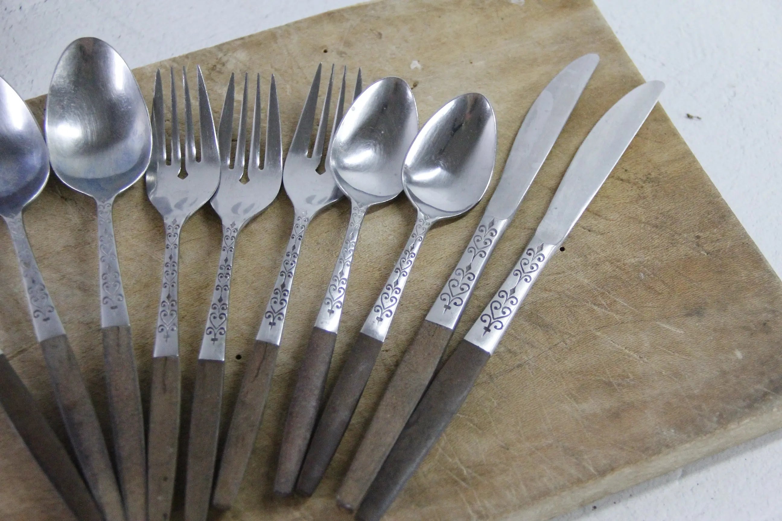 Interpur Flatware | Vintage Midcentury Modern Pick Your Piece  Debra Hall Lifestyle