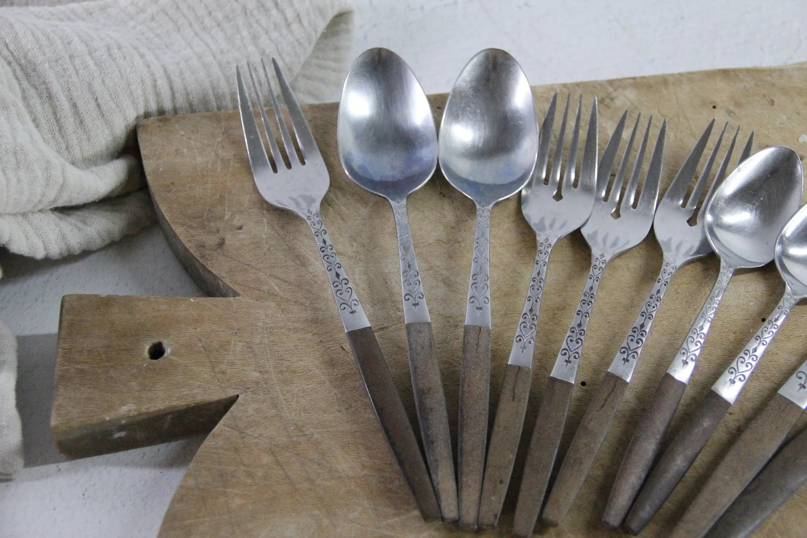 Interpur Flatware | Vintage Midcentury Modern Pick Your Piece  Debra Hall Lifestyle