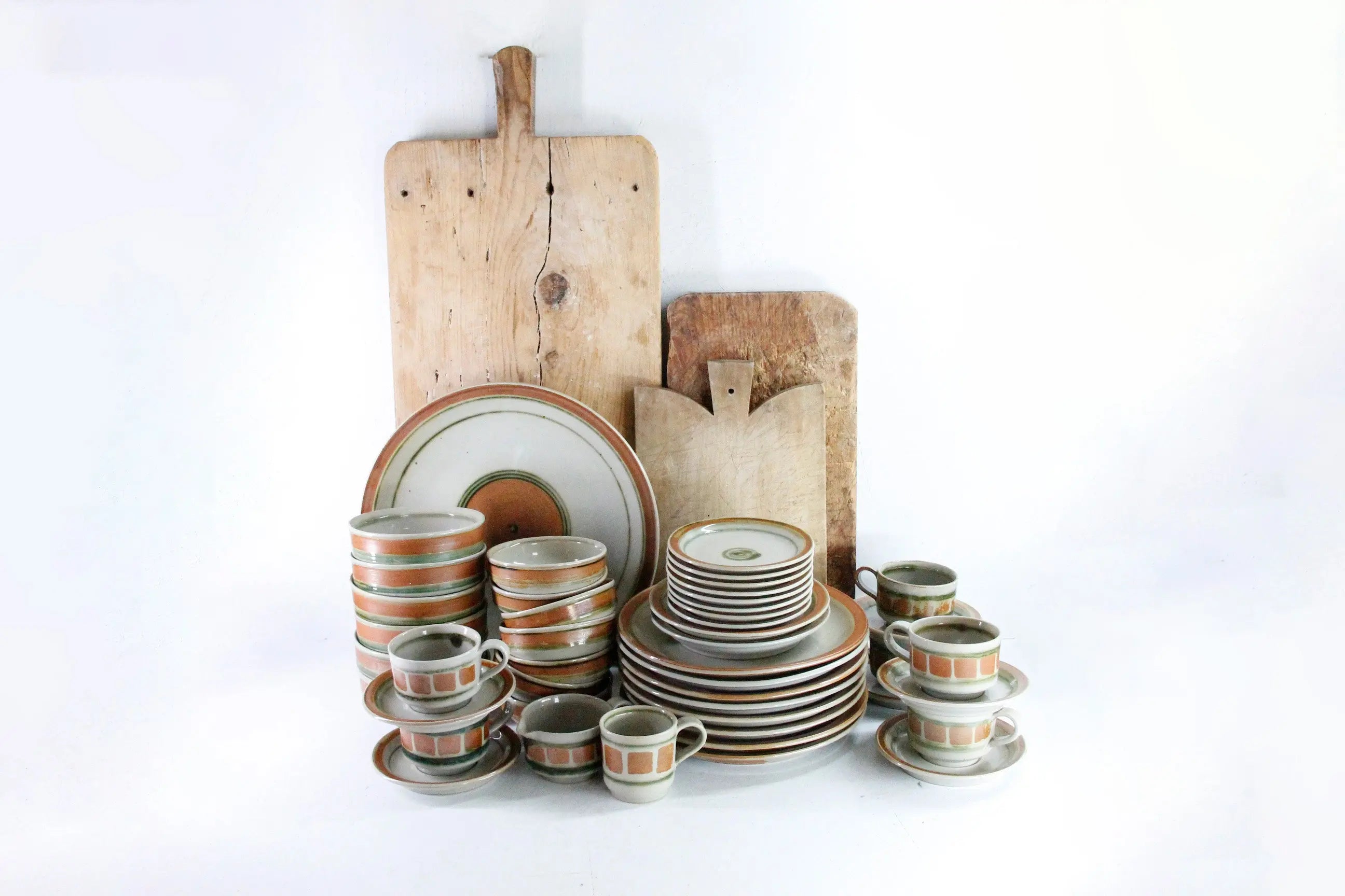 Iron Mountain Stoneware Whispering Pines Assorted Dishes