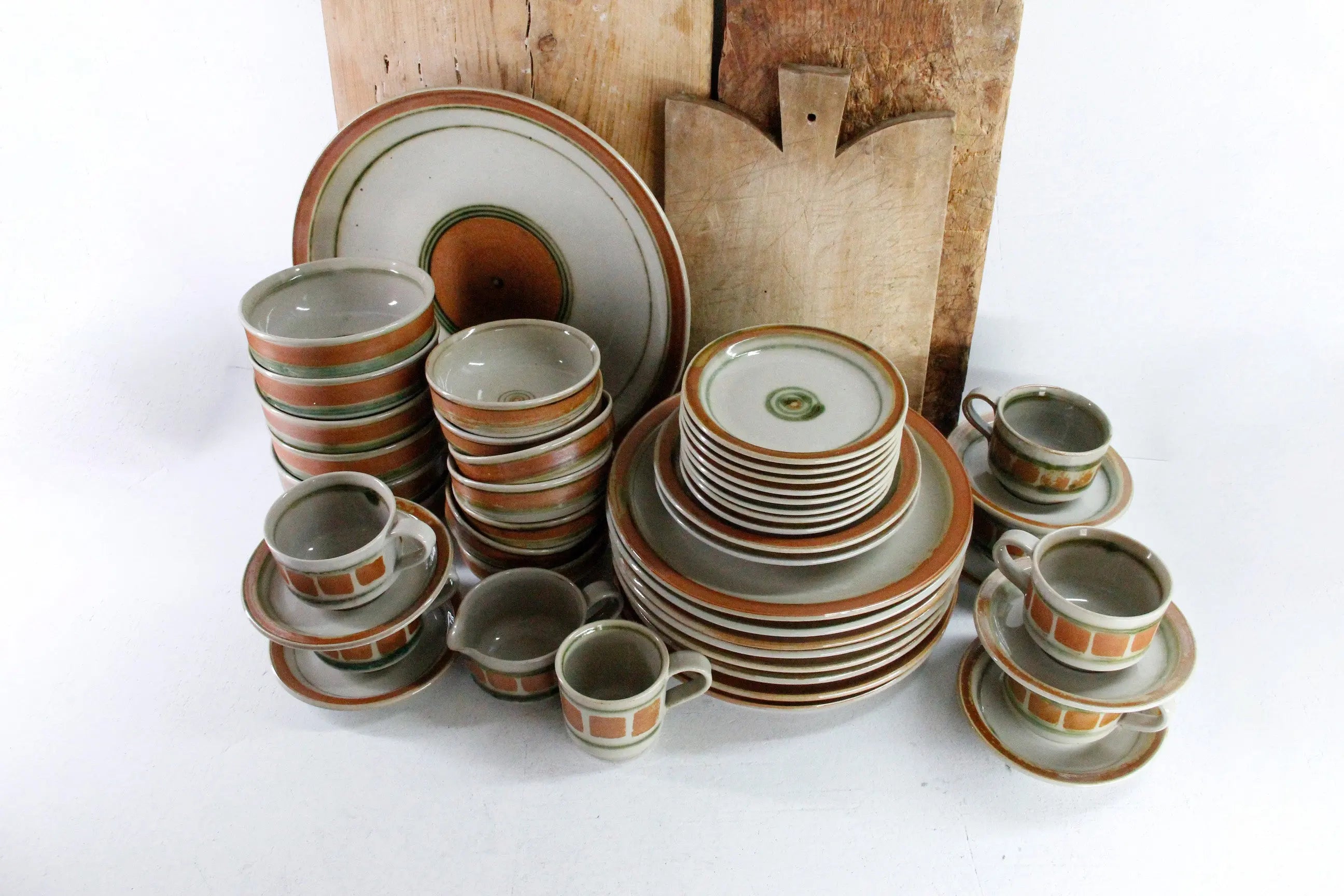 Iron Mountain Stoneware Whispering Pines Assorted Dishes