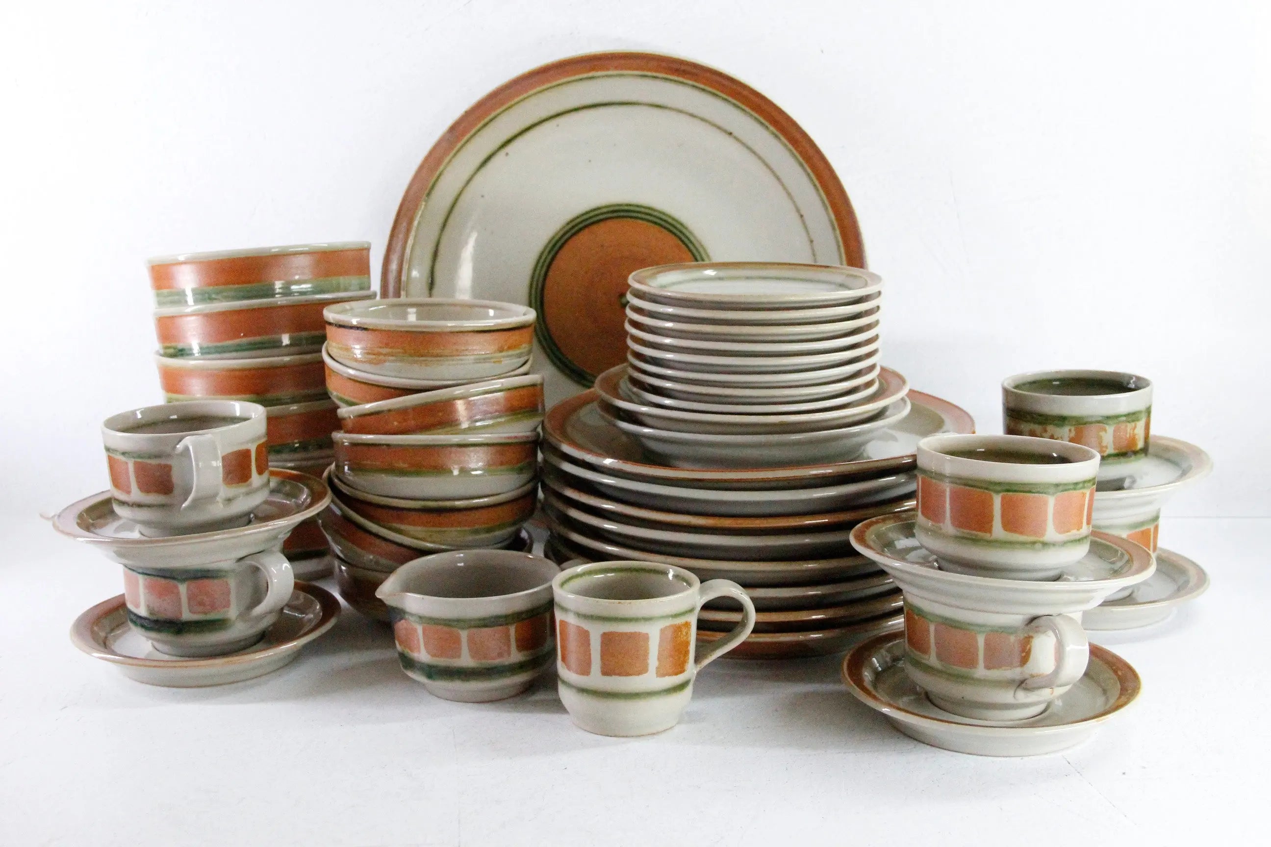 Iron Mountain Stoneware Whispering Pines Assorted Dishes
