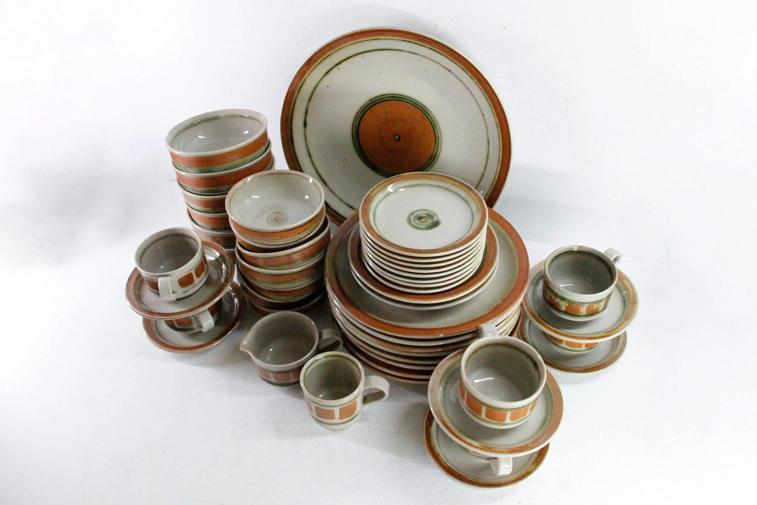 Iron Mountain Stoneware Whispering Pines Assorted Dishes