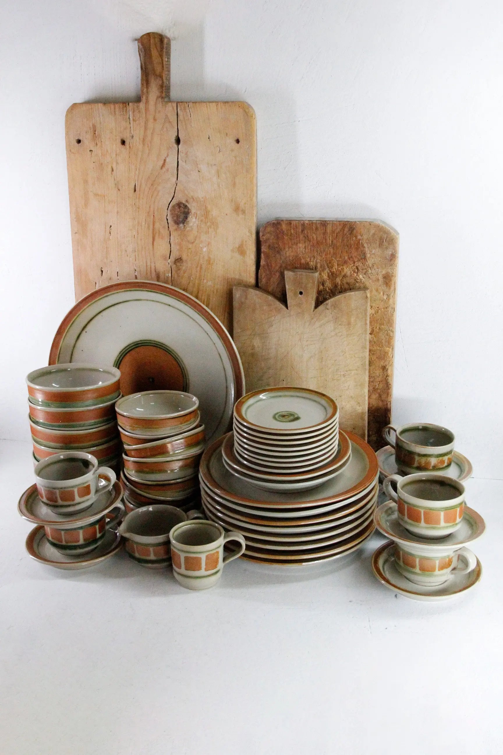 Iron Mountain Stoneware Whispering Pines Assorted Dishes
