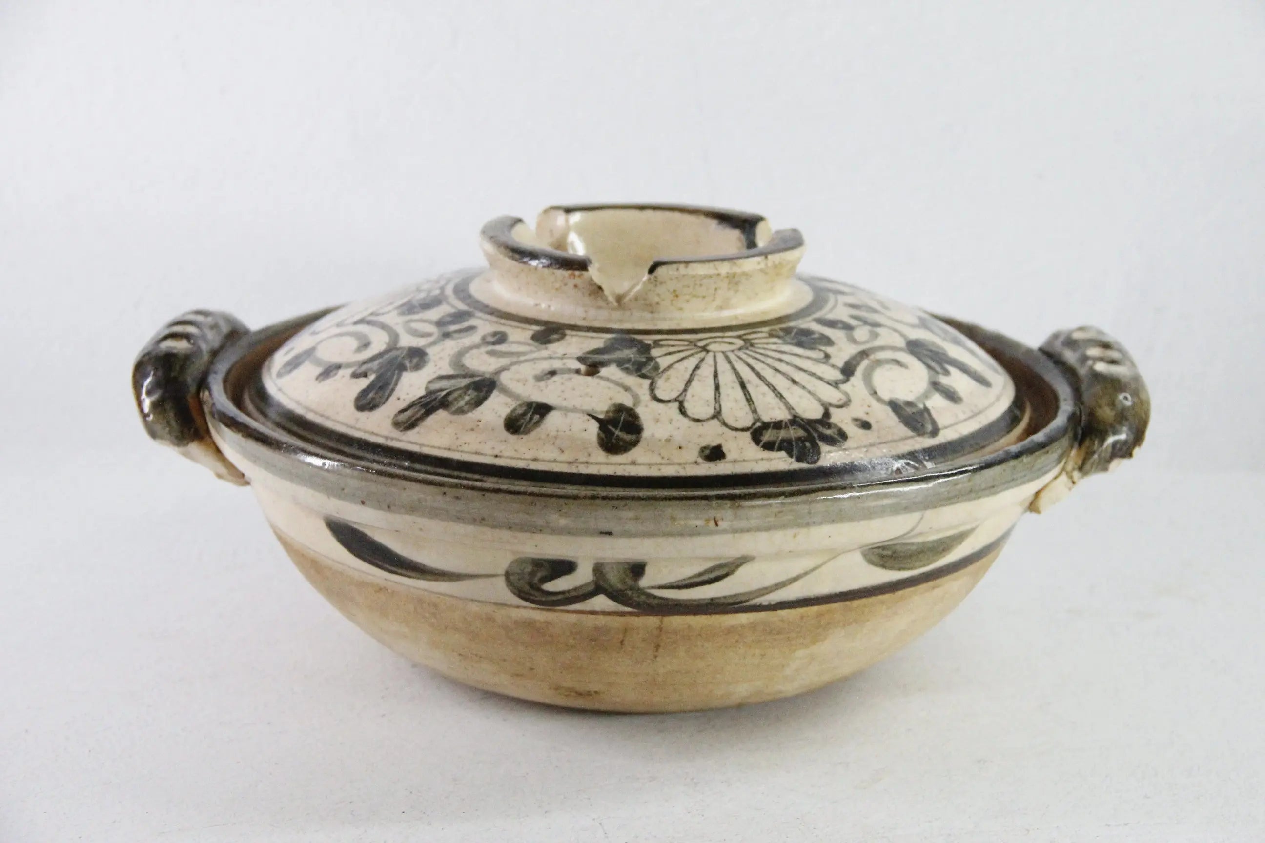 Large Donabe Pot Vintage Japanese Handmade Stoneware