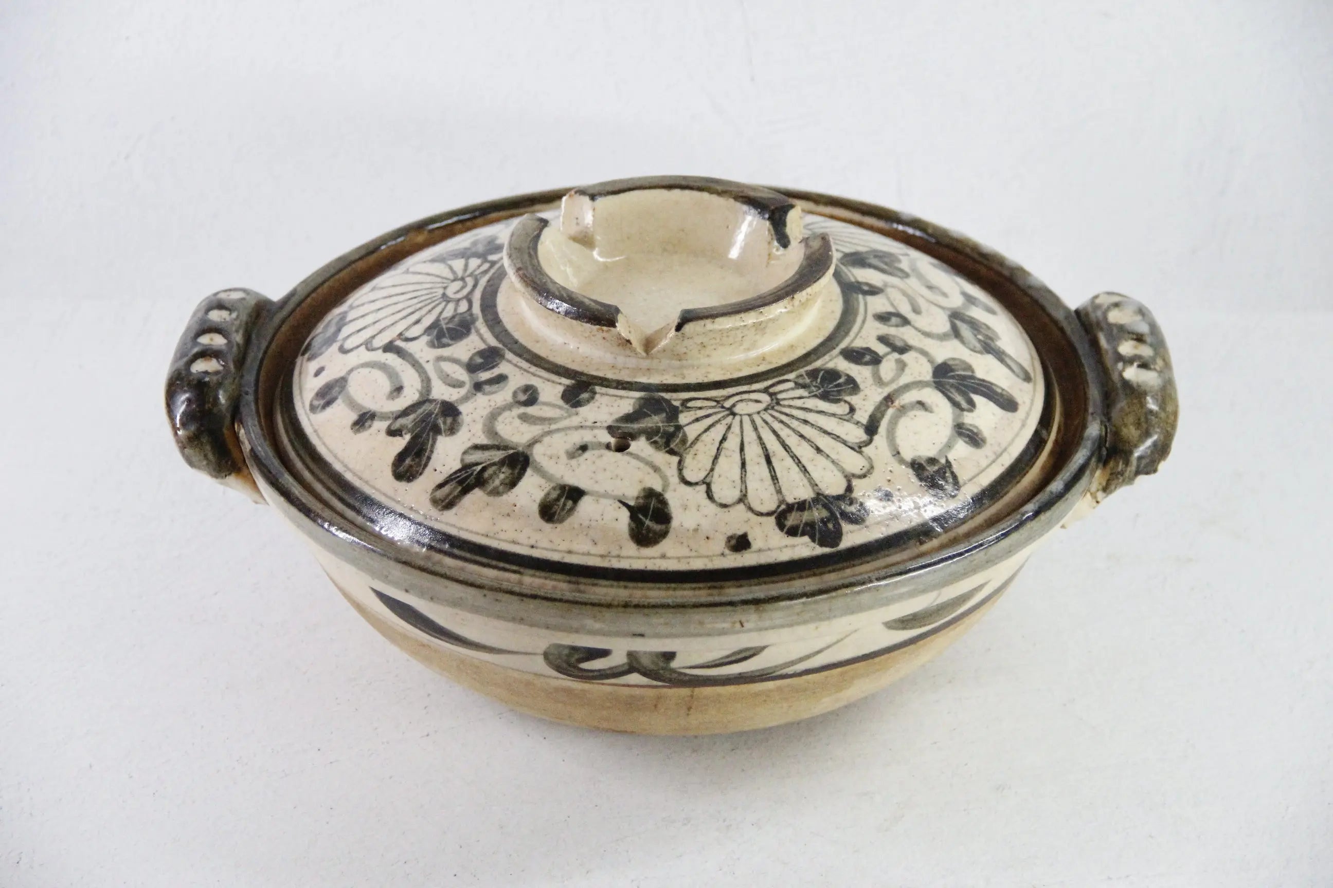 Large Donabe Pot Vintage Japanese Handmade Stoneware