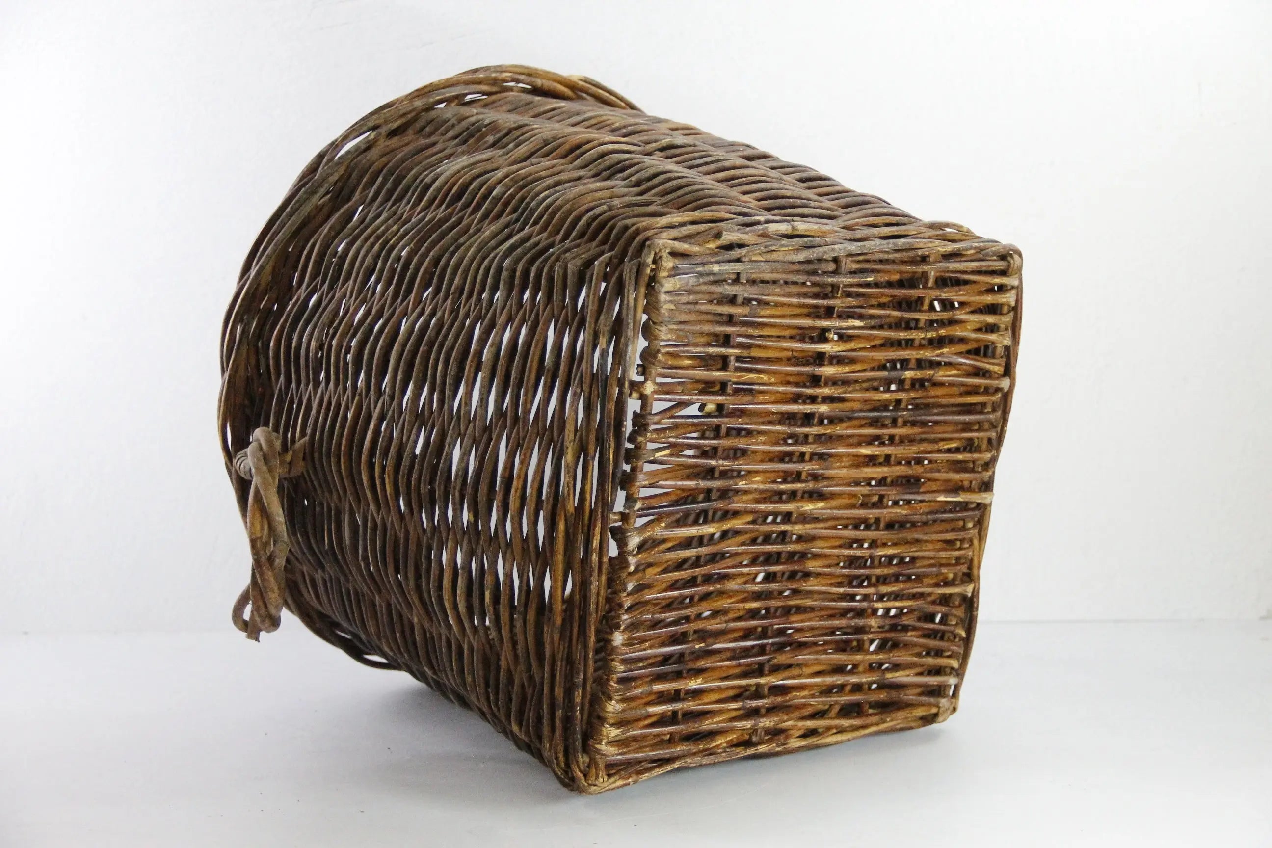 Large Vintage Wicker Basket | Midcentury Floor Planter Ring Handles  Debra Hall Lifestyle