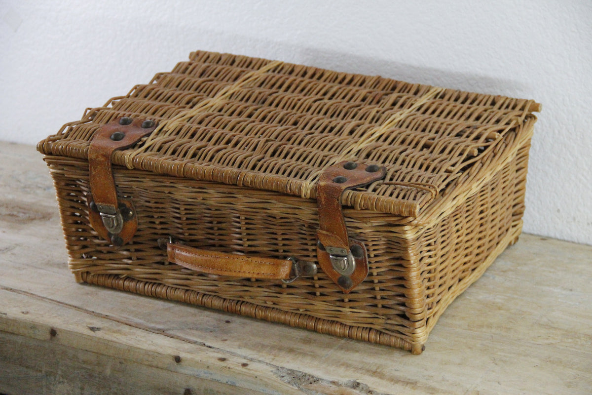 Vintage Wicker Suitcase-style Picnic Basket with Leather