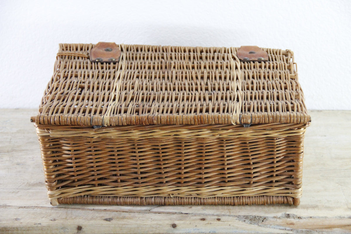 Vintage Wicker Suitcase-style Picnic Basket with Leather