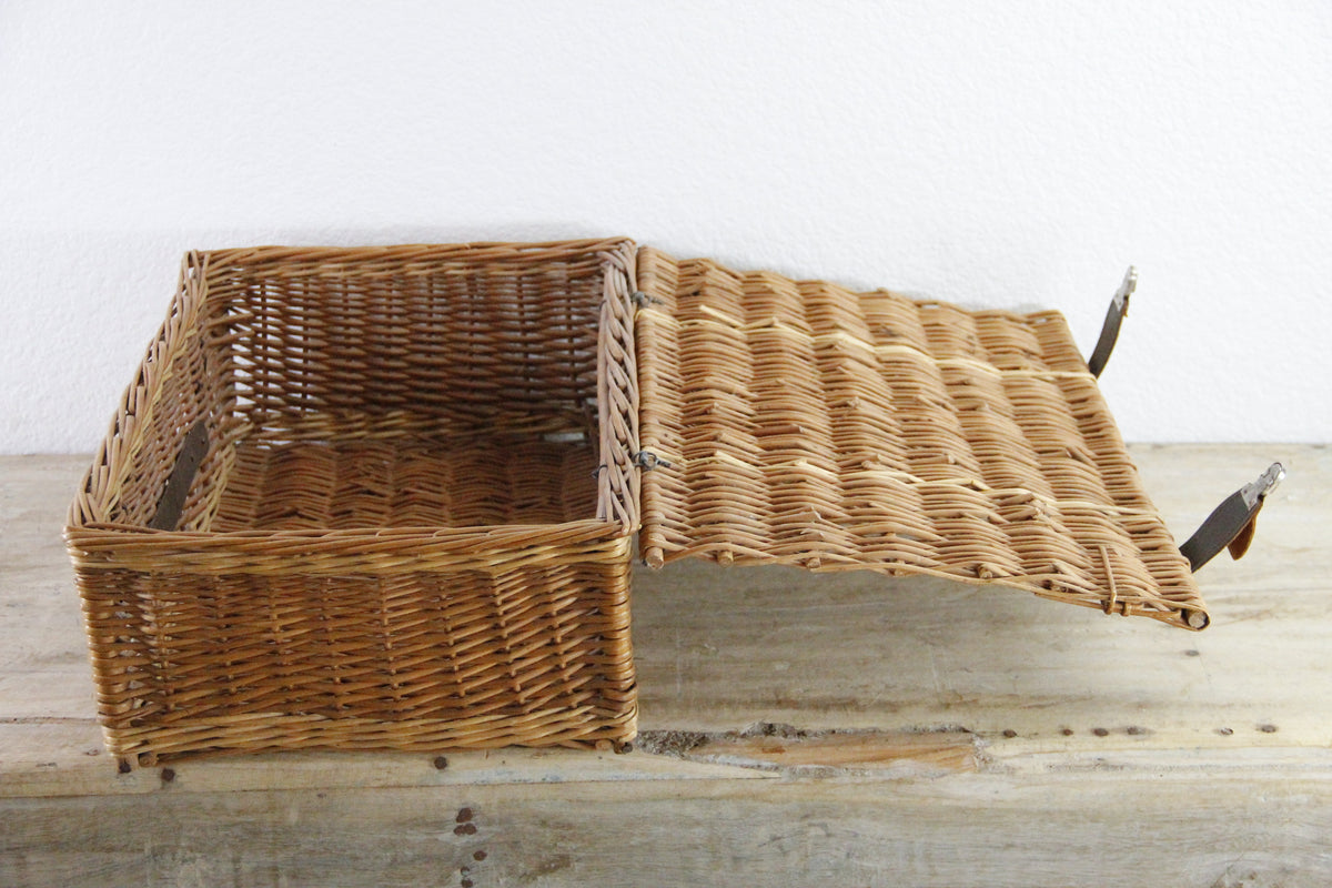 Vintage Wicker Suitcase-style Picnic Basket with Leather