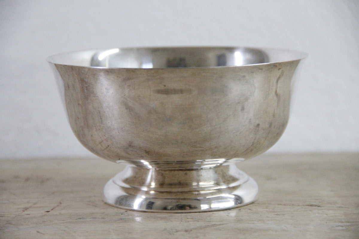 Vintage Sheridan Silverplate Pedestal Bowl Footed Serving Bowl