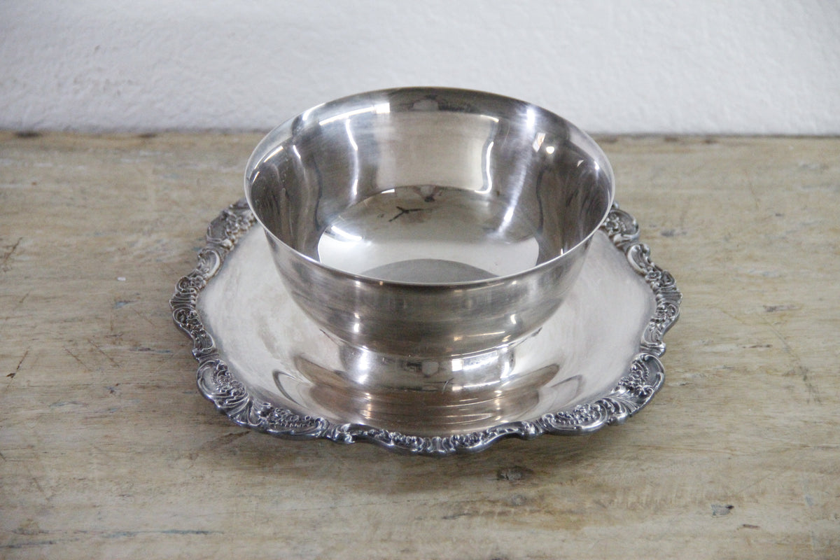 Vintage Wallace Silverplate Sauce Bowl Baroque 247 with Underplate
