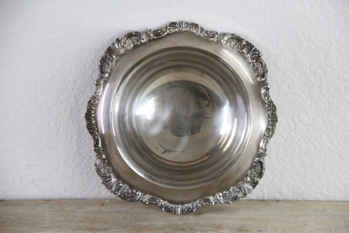 Vintage Wallace Silverplate Sauce Bowl Baroque 247 with Underplate