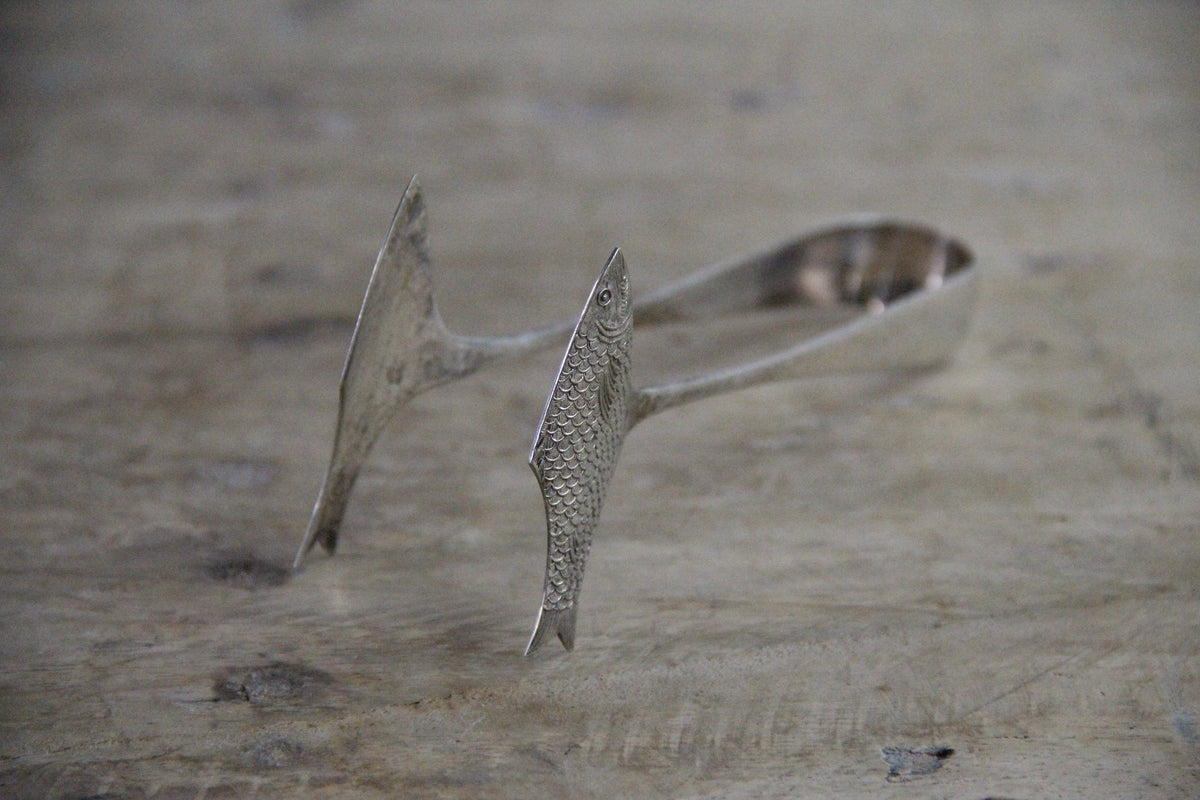 Antique Sardine Tongs English Silver Plate Figural Fish