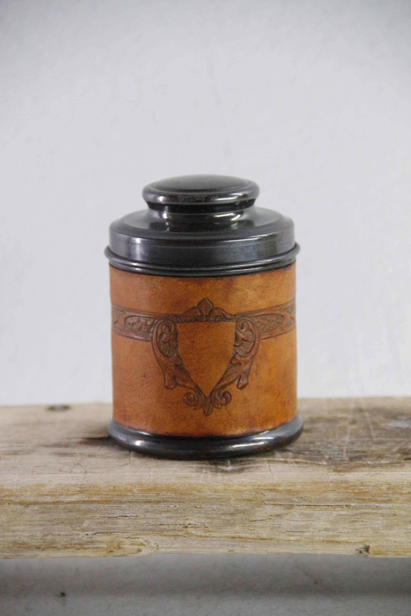 Antique Copper Humidor Cedar Lined / Leather Embossed