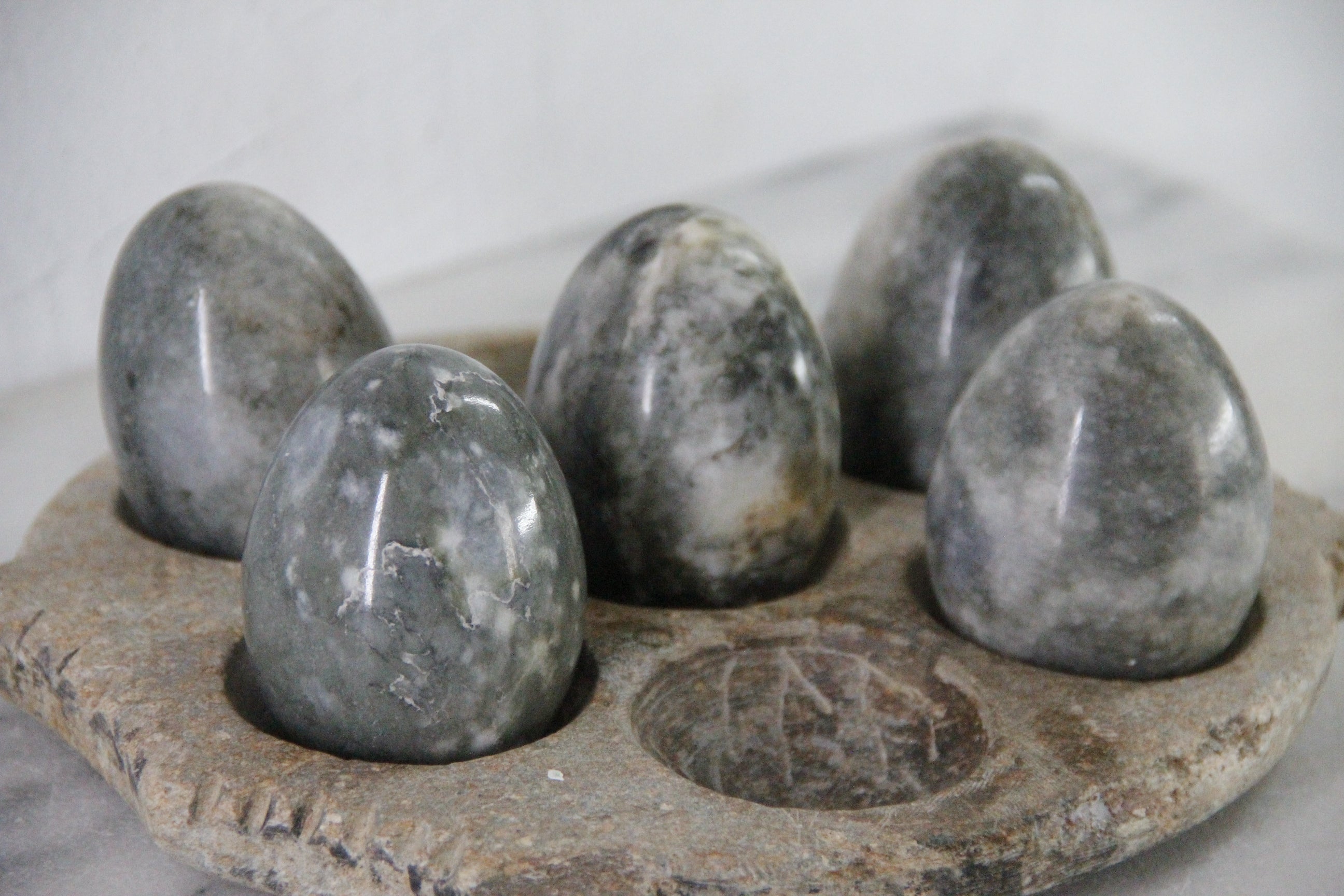 Marble Eggs Vintage | Set of 5 Natural Carved Solid Stone