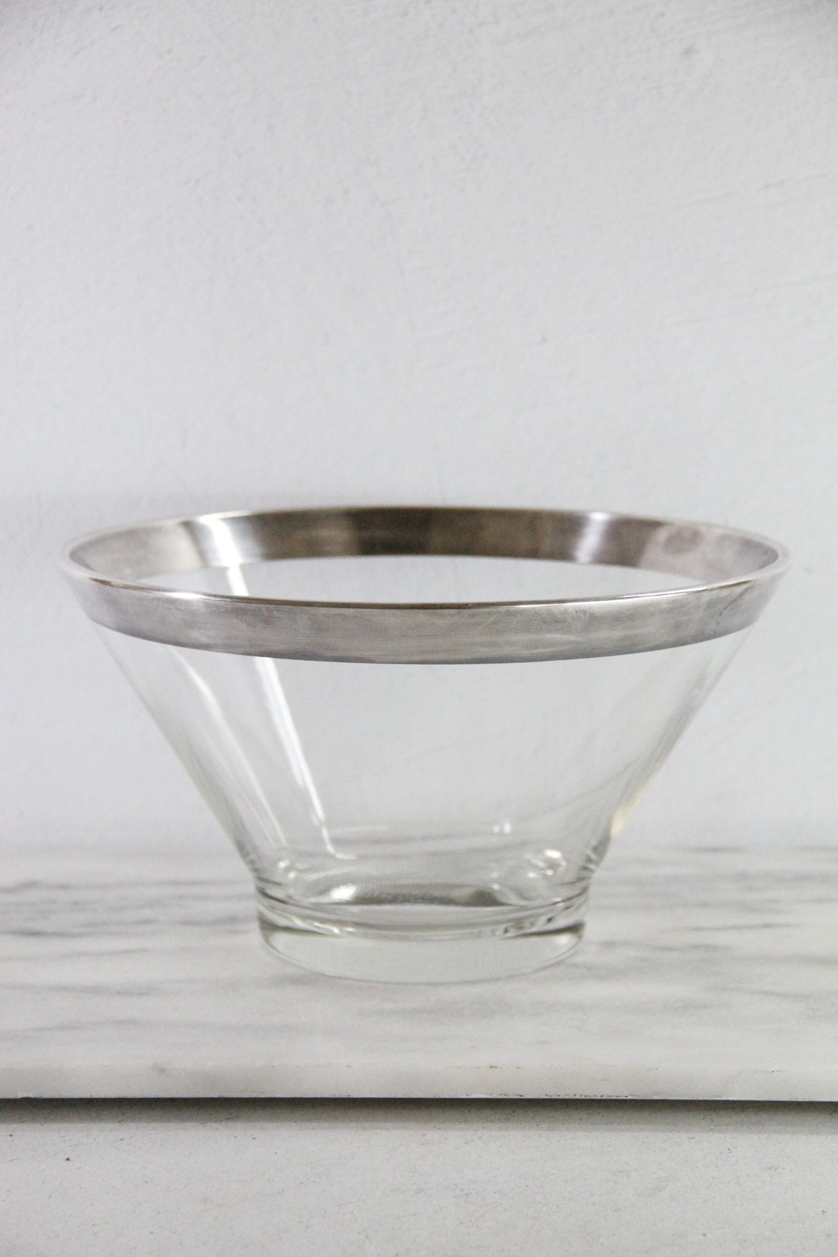 Dorothy Thorpe Silver Band Bowl | 10.75" Salad Bowl