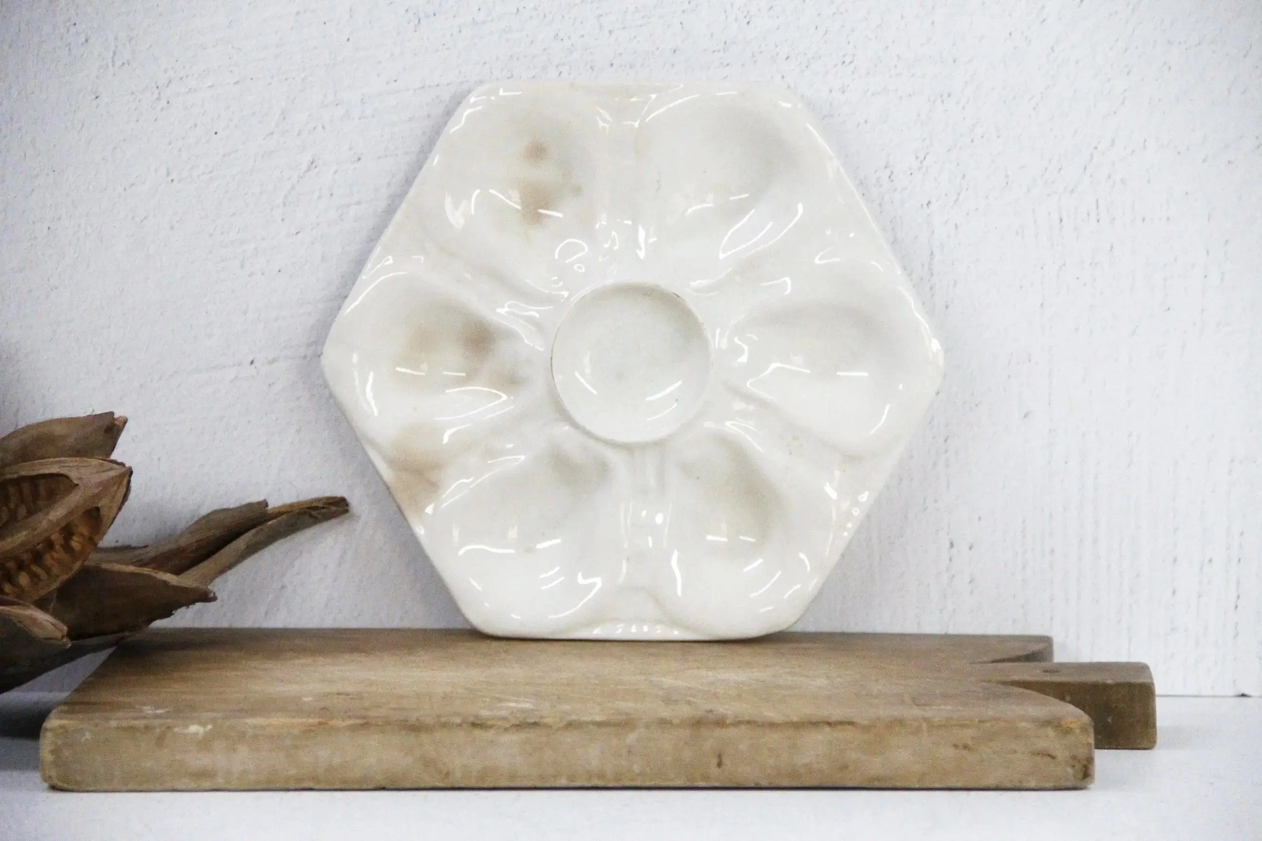 Majolica Oyster Plate-Creamy White Hexagon-Crazed 9"  Debra Hall Lifestyle