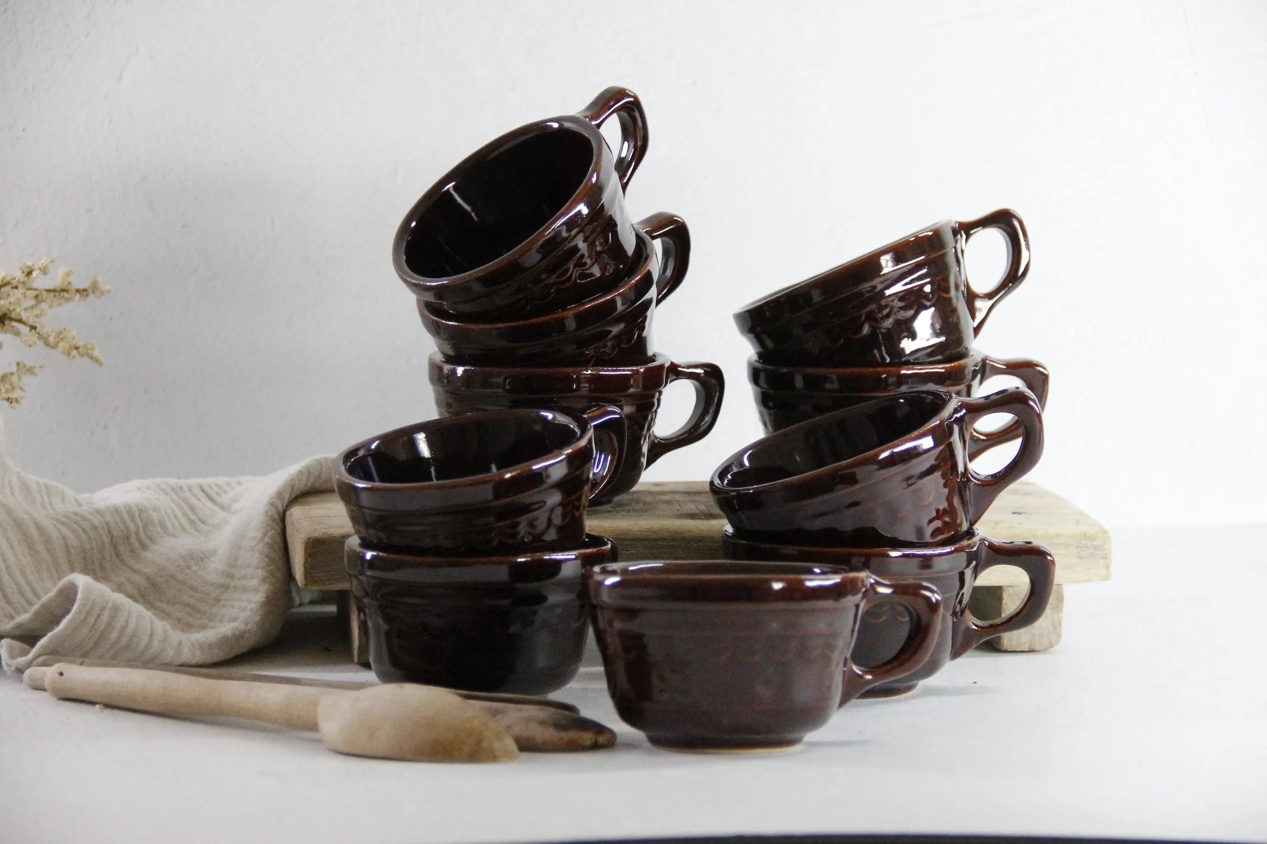 Marcrest Stoneware Soup Cup | Daisy Dot Rare 8 oz.  Debra Hall Lifestyle