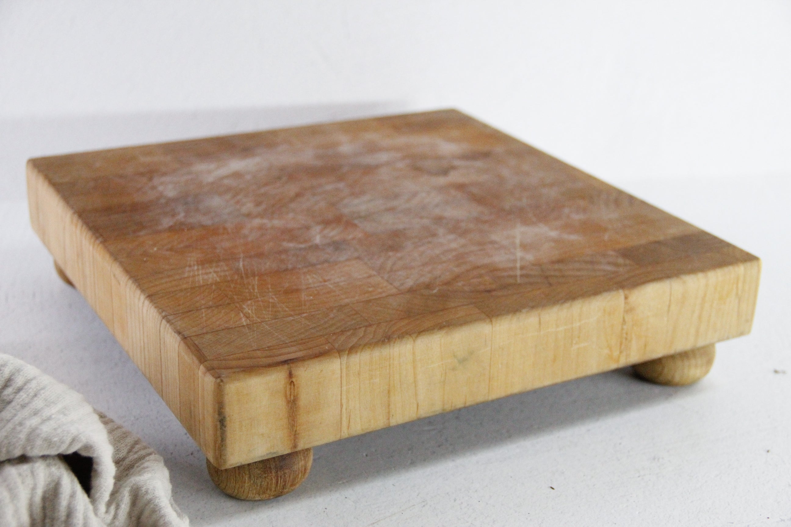 Mid Century Butcher Block Footed Cutting Board | End Cut Teak  Debra Hall Lifestyle