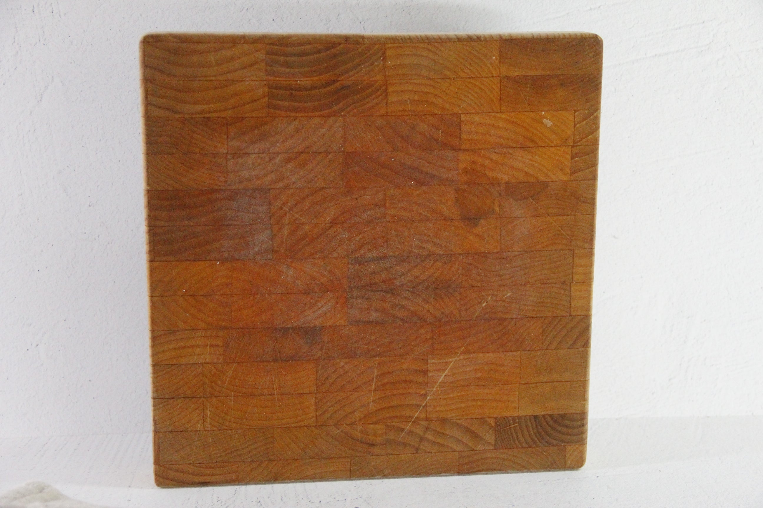 Mid Century Butcher Block Footed Cutting Board | End Cut Teak  Debra Hall Lifestyle