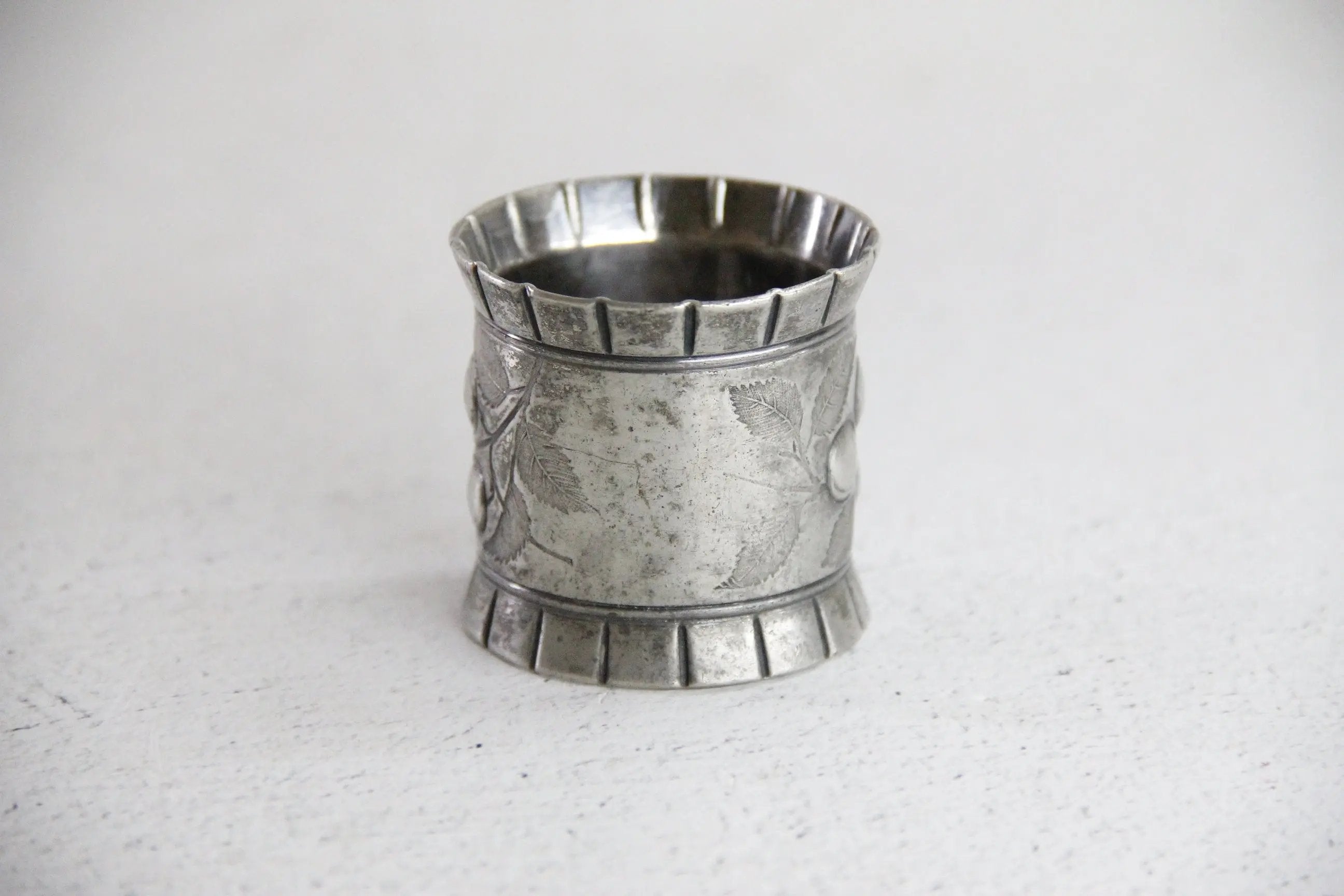 Napkin Ring Berry branch  Debra Hall Lifestyle