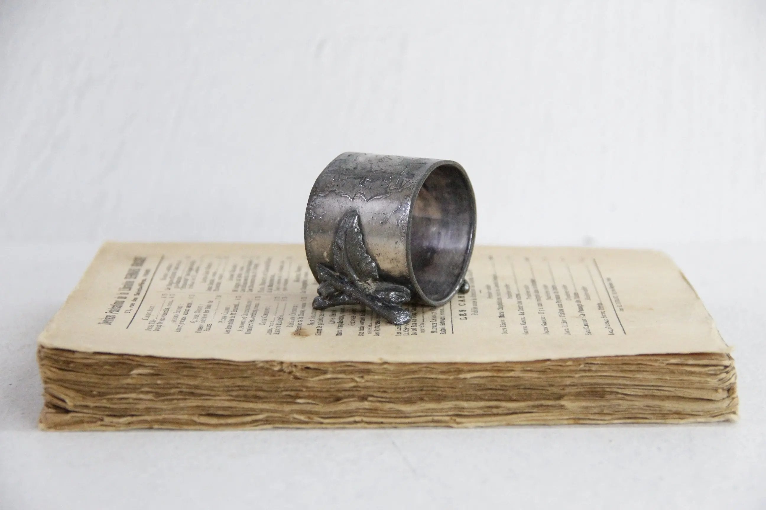 Napkin Ring Crossed Branches  Debra Hall Lifestyle