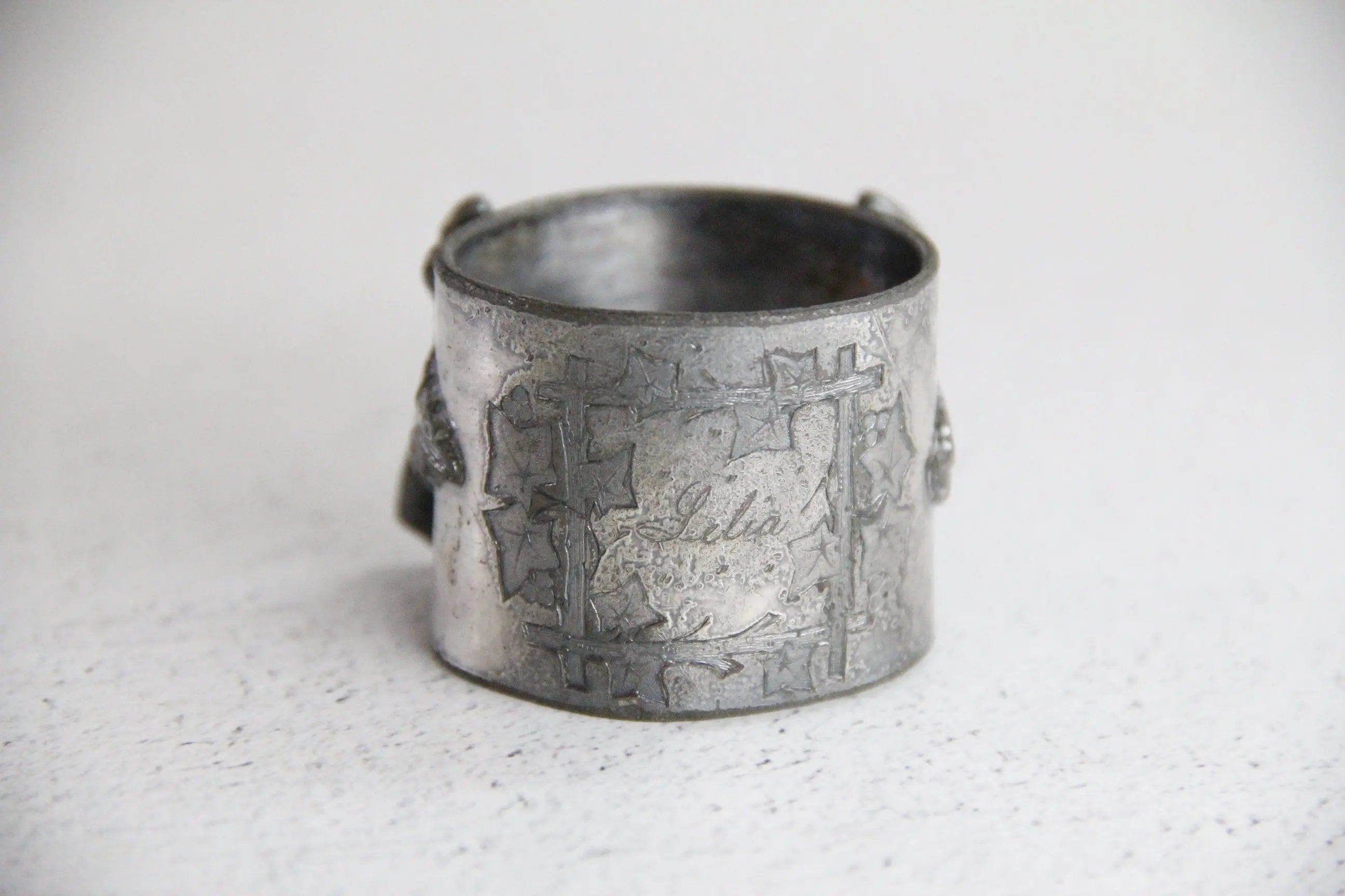 Napkin Ring Crossed Branches  Debra Hall Lifestyle