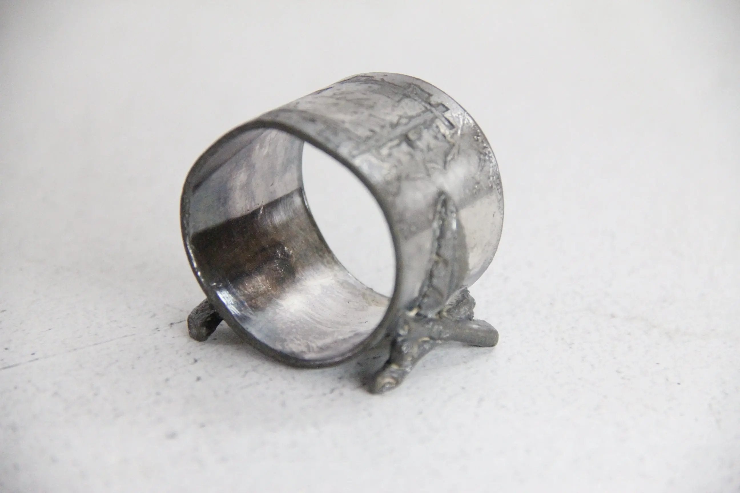 Napkin Ring Crossed Branches  Debra Hall Lifestyle