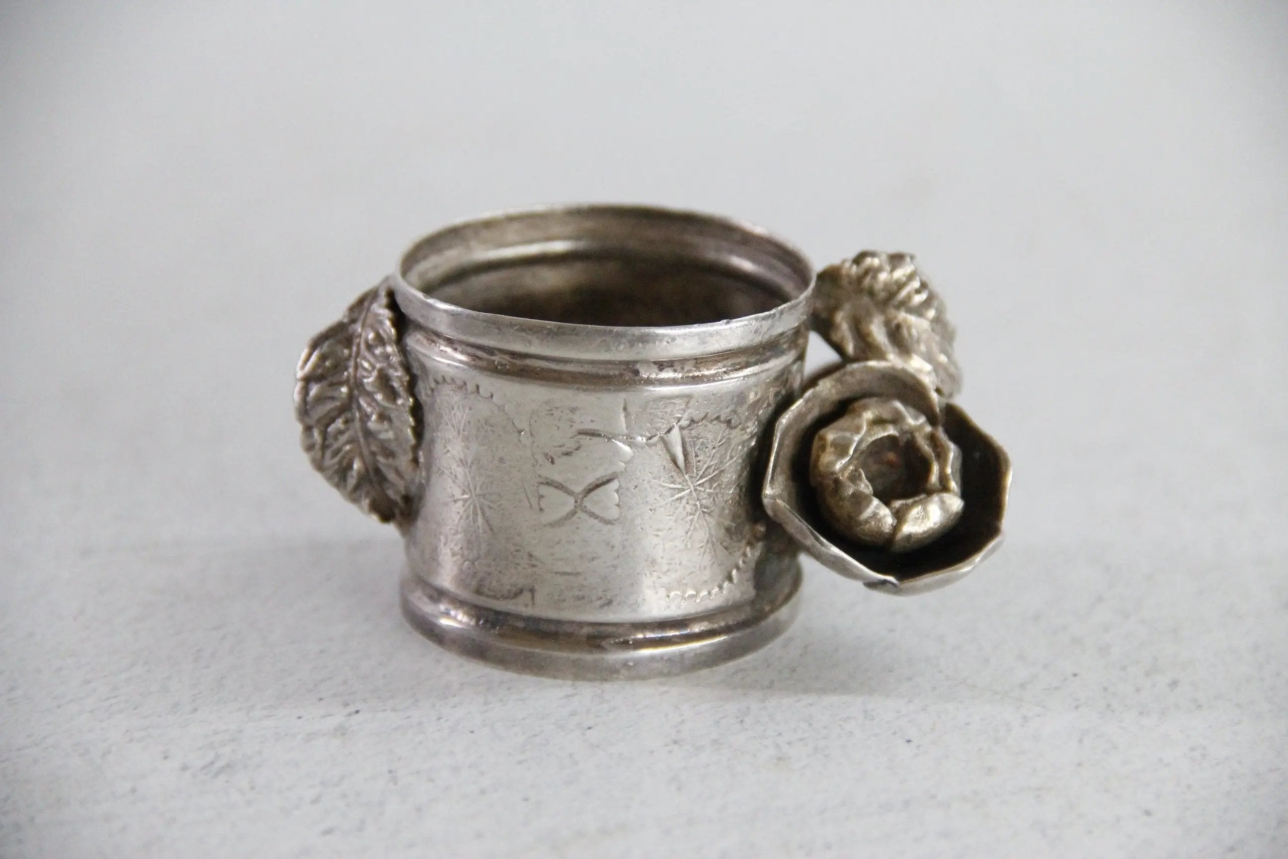 Napkin Ring Flower  Debra Hall Lifestyle