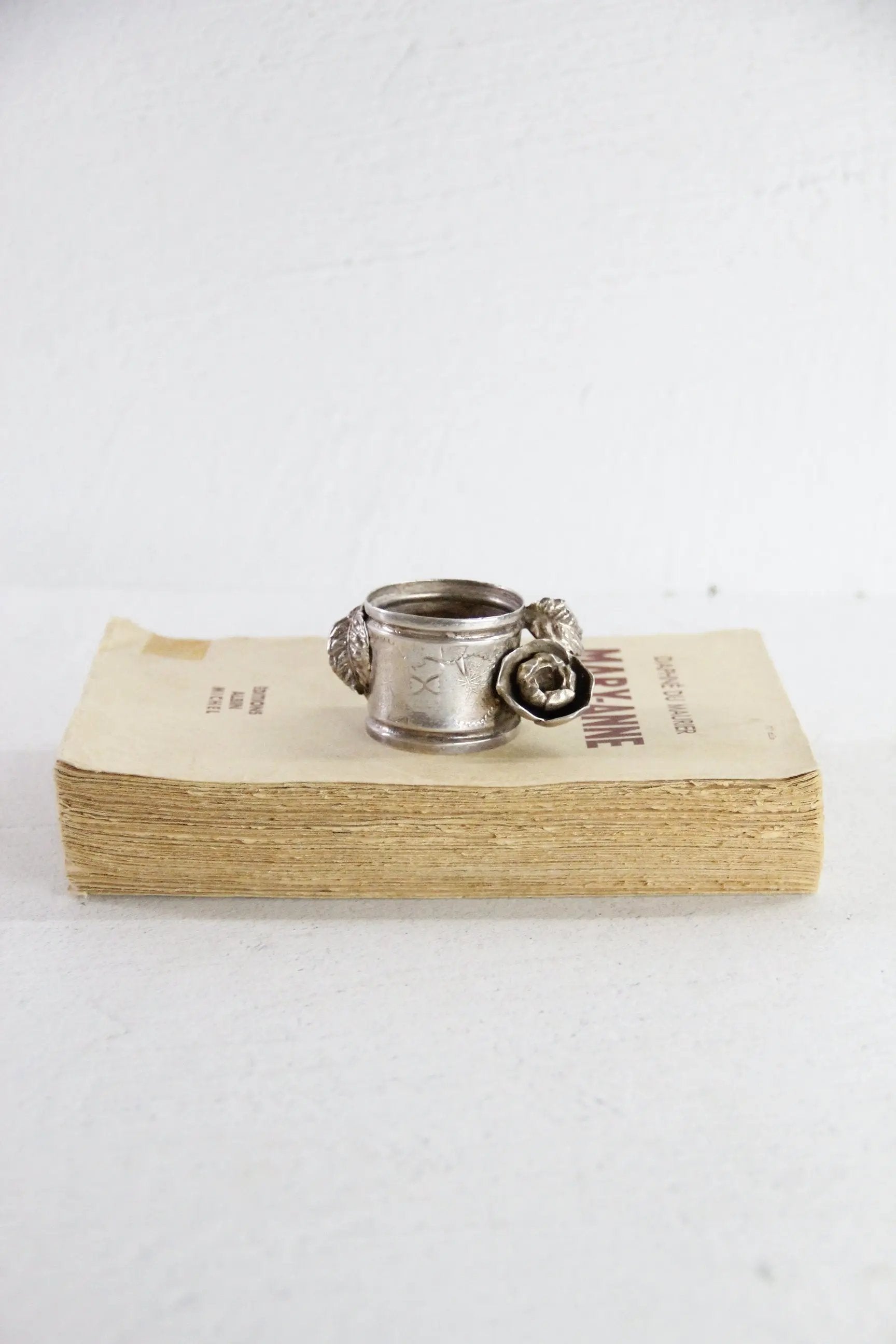 Napkin Ring Flower  Debra Hall Lifestyle