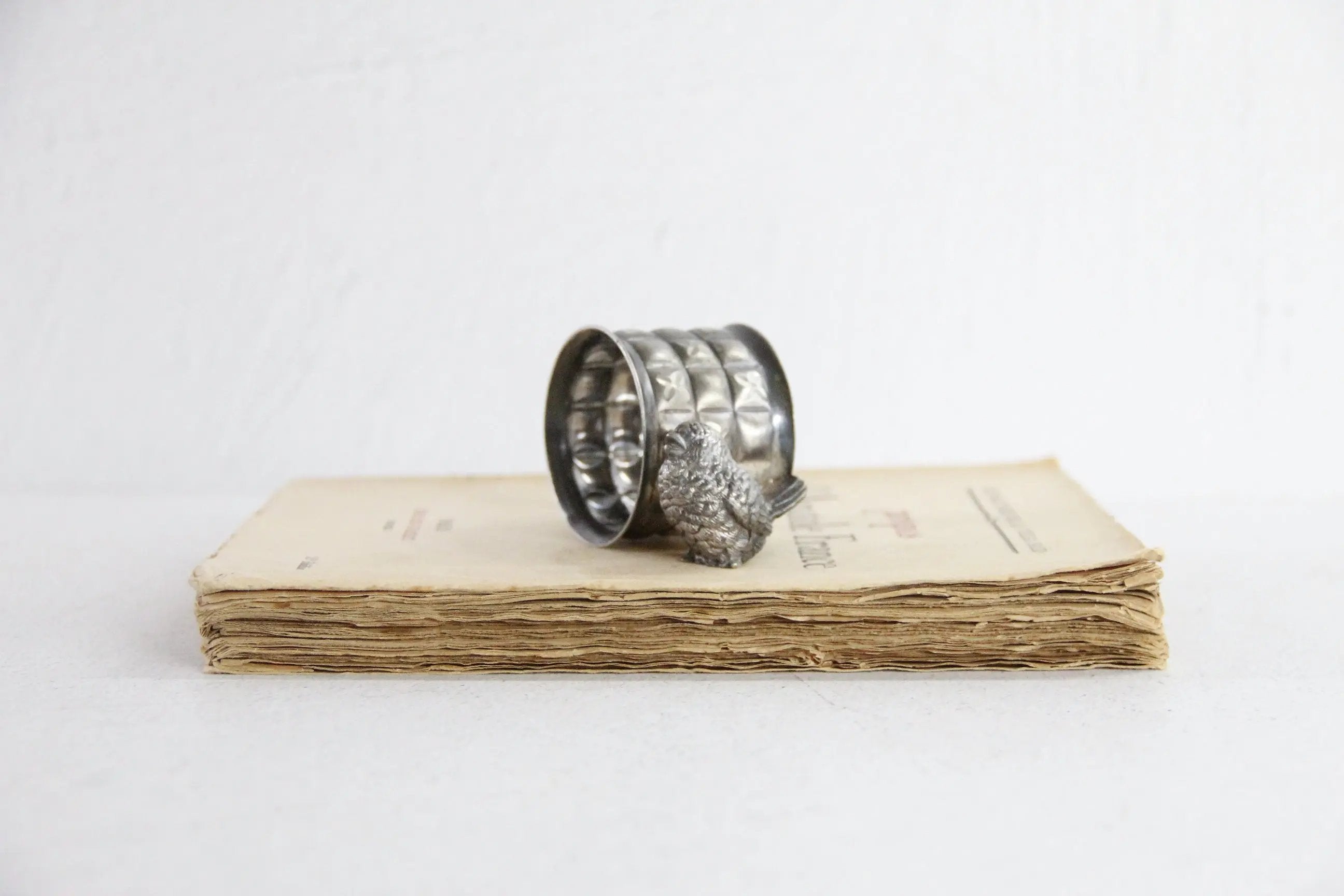 Napkin Ring Studded Bird  Debra Hall Lifestyle