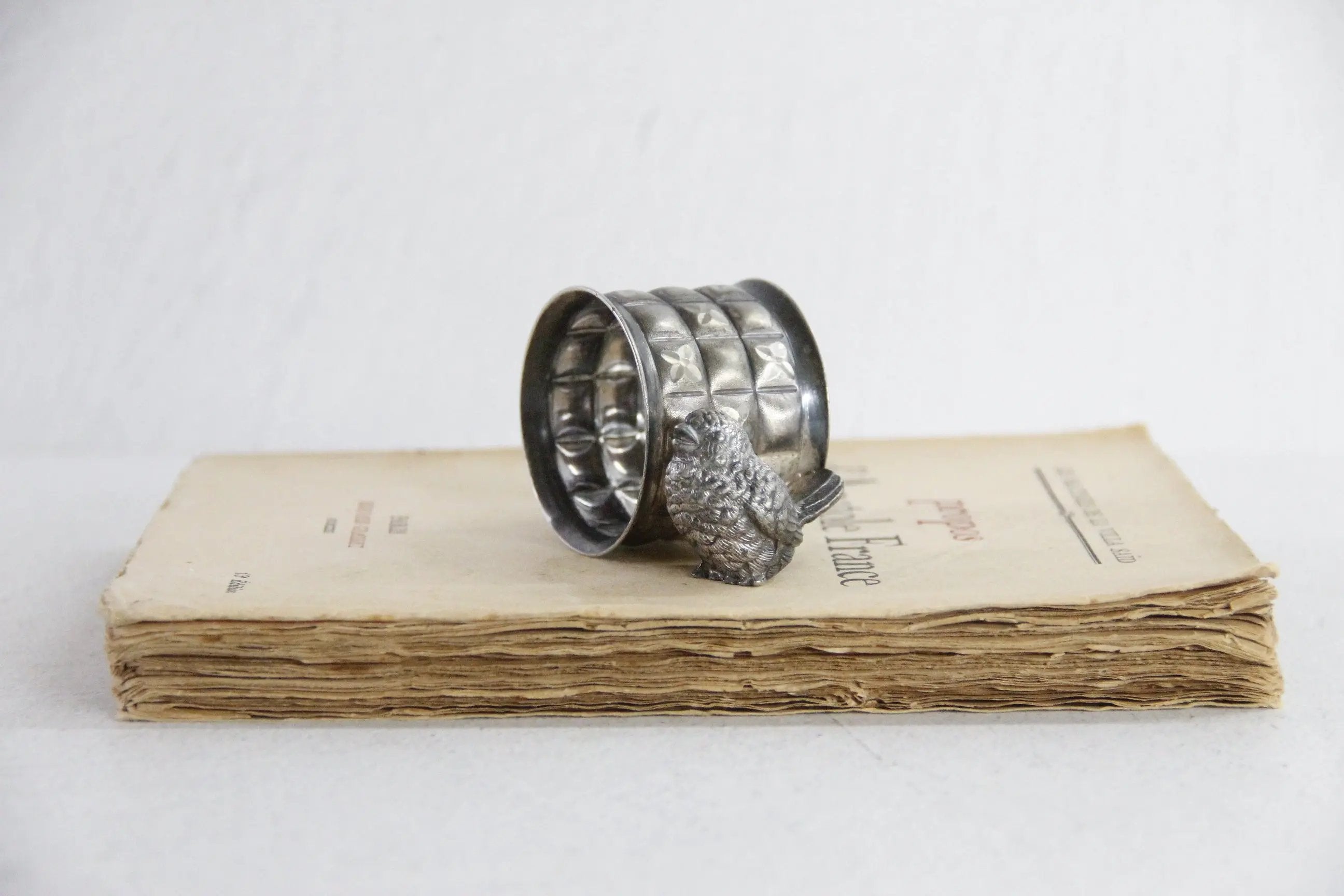 Napkin Ring Studded Bird  Debra Hall Lifestyle