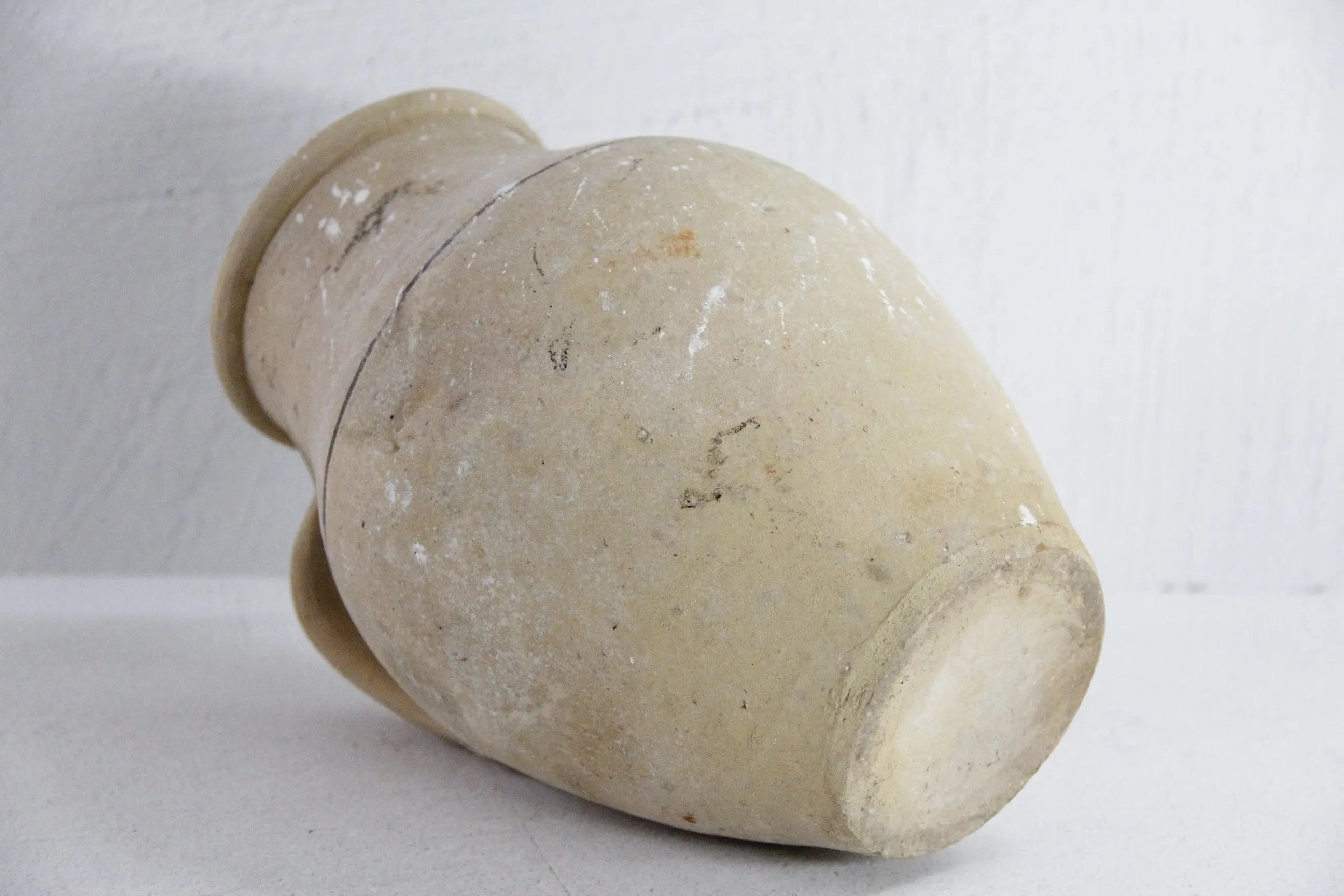 Olive Pot Neutral  Debra Hall Lifestyle